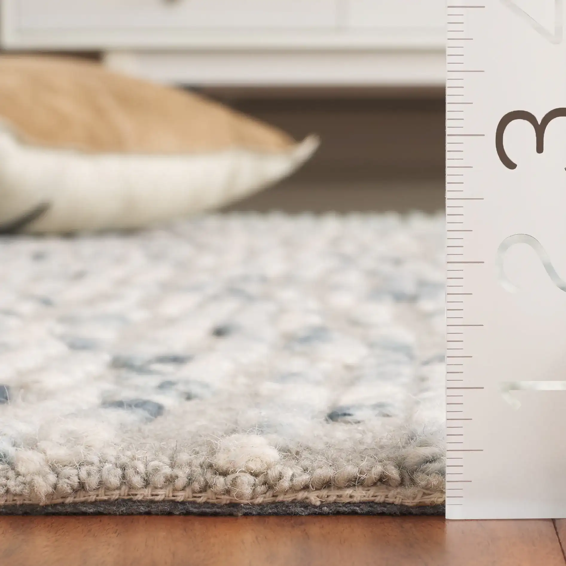 Abstract Dashed Stripe Hand-Tufted Wool Rug in Gray / Blue in a styled room