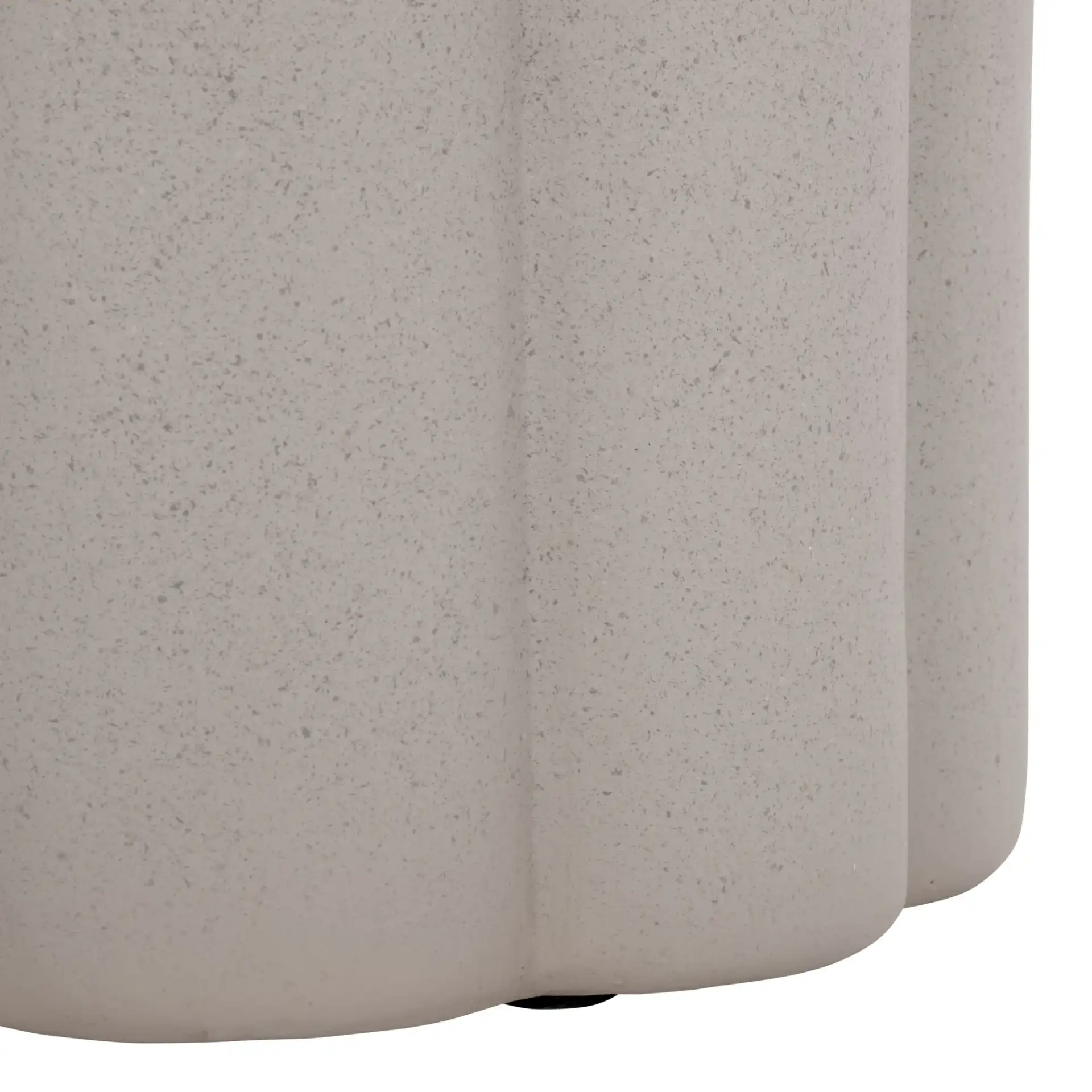 Eldrick Accent Table in Gray, detail view