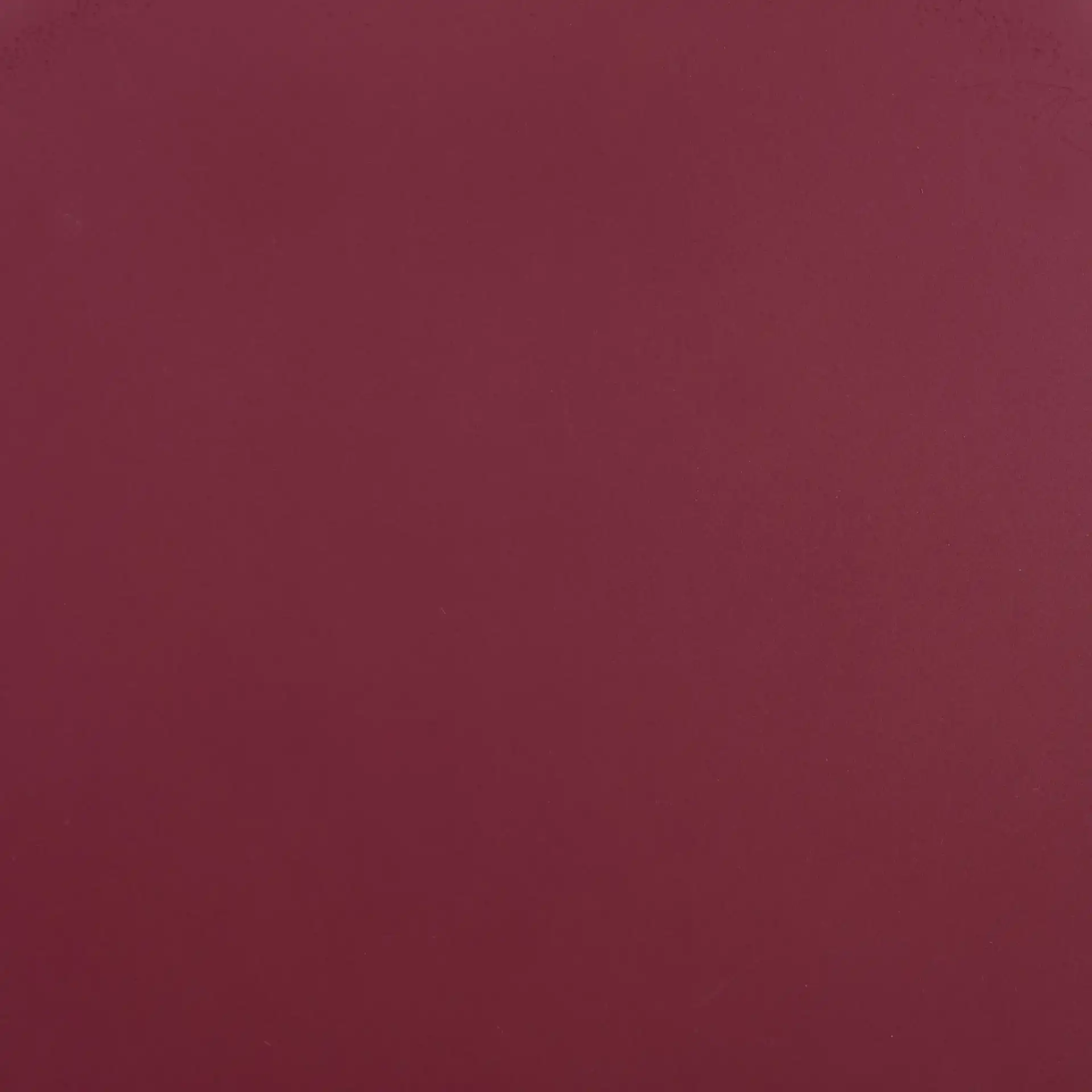 Margie Accent Table in Magenta, detail view