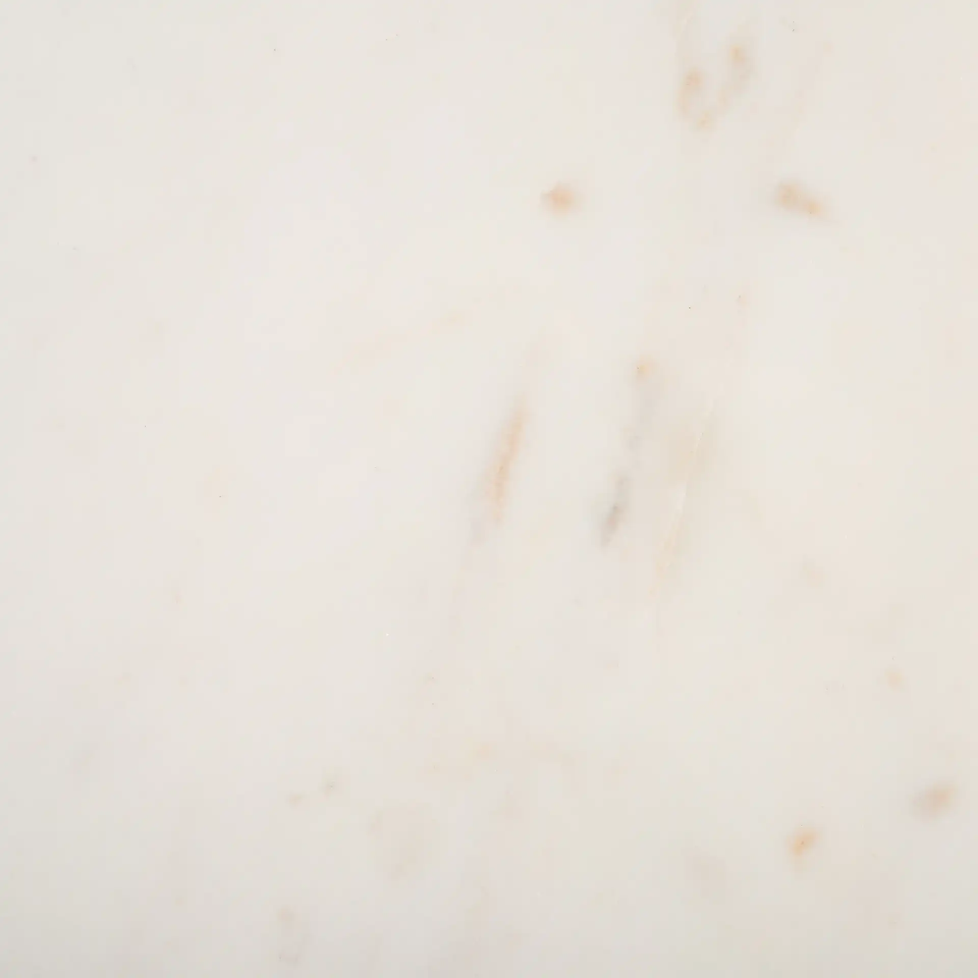 Keston Marble C-Table in White Marble / Gold, detail view
