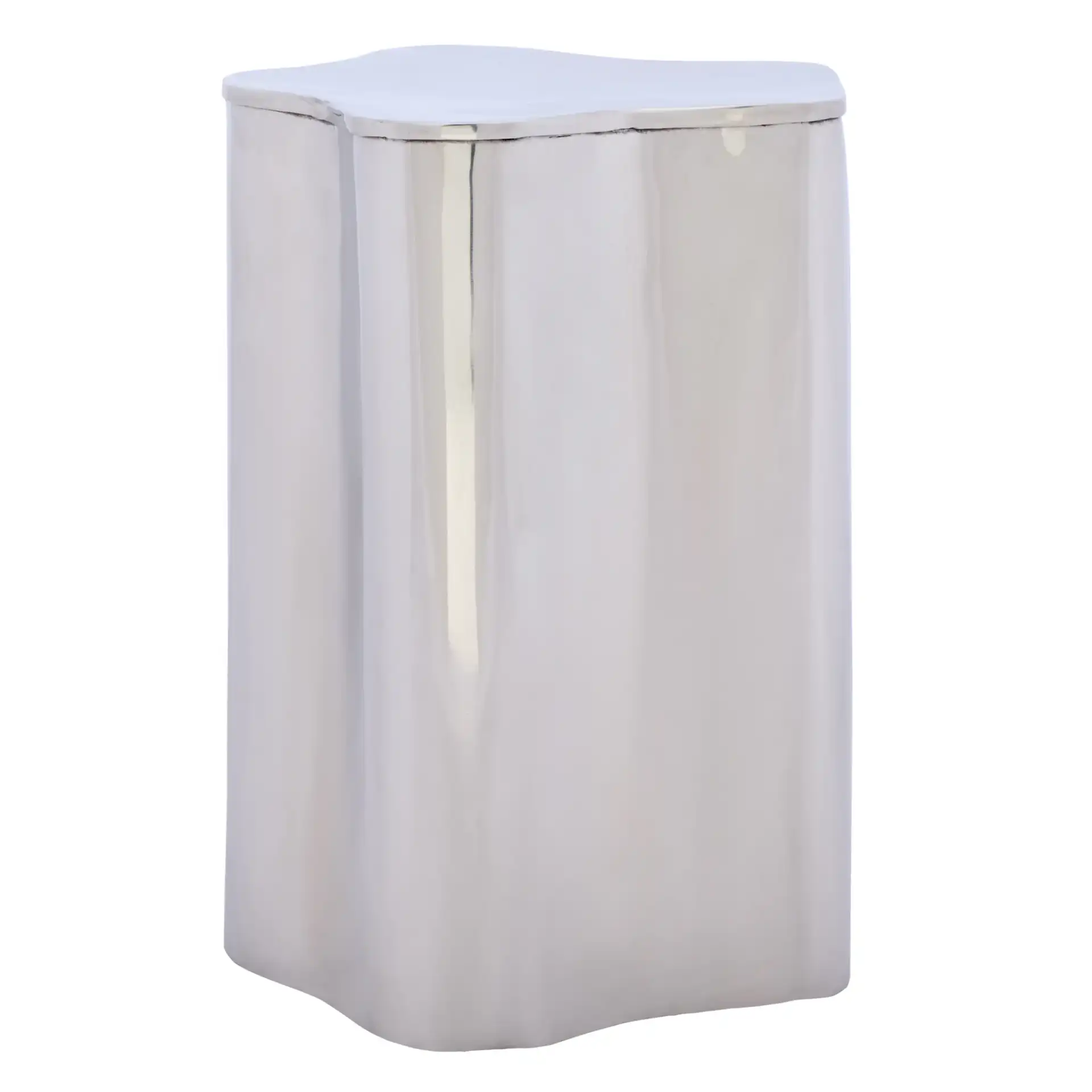 Tonnie Side Table in Silver, detail view