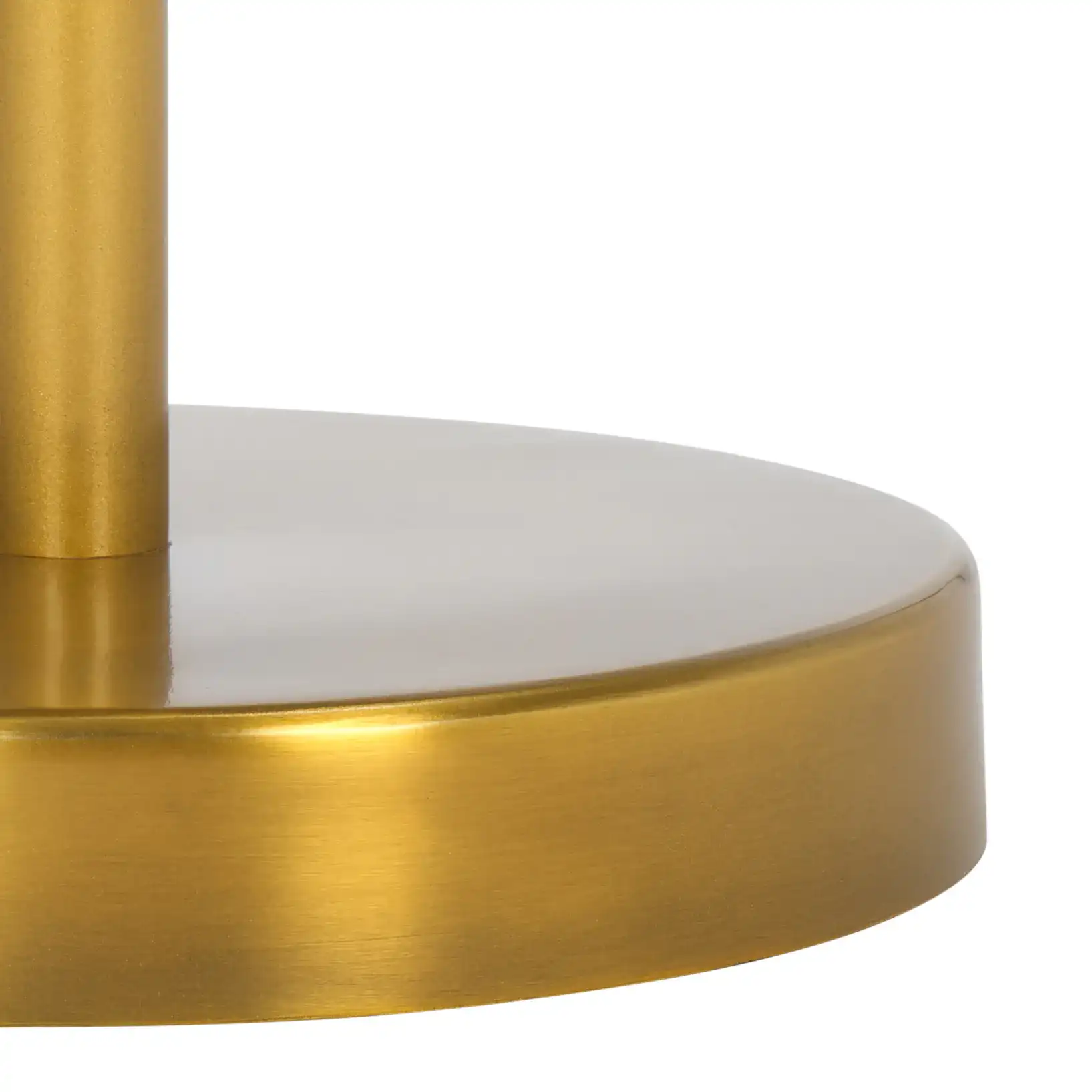 Hentry Side Table in Gold / Mirror, detail view
