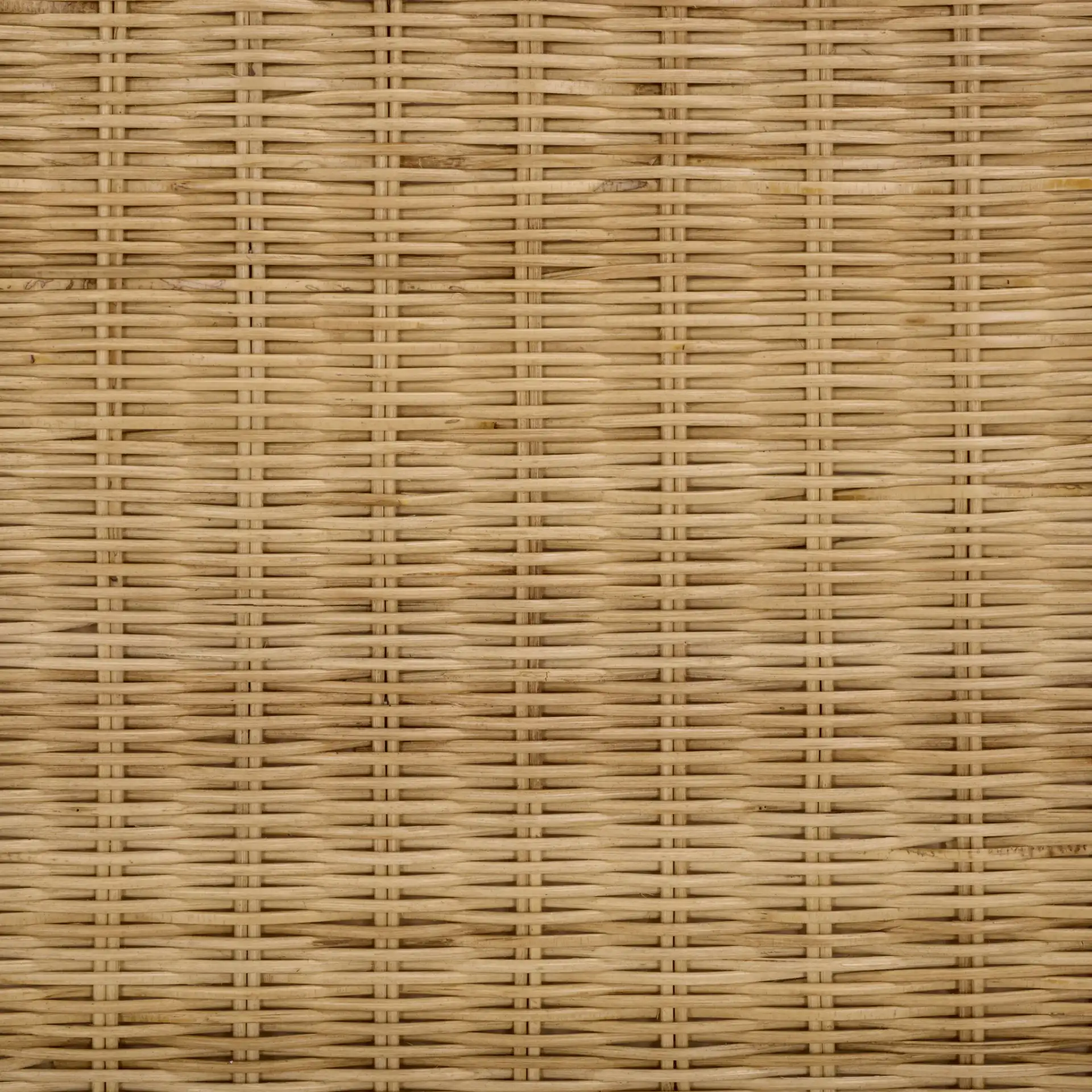 Shazza Weaved Accent Table in Natural, detail view