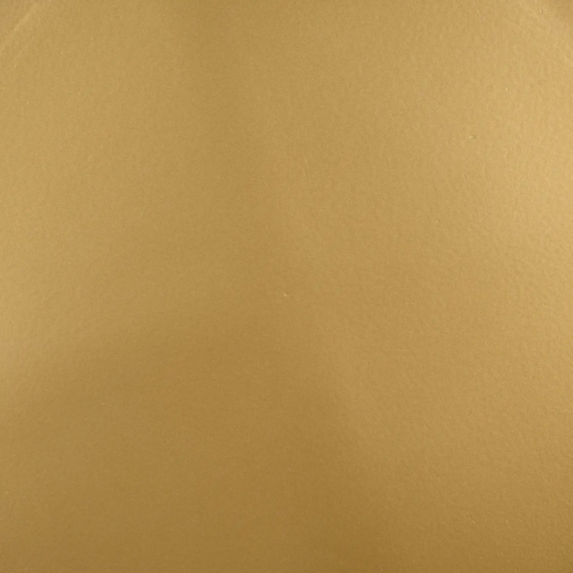 Devleen Round Drink Accent Table in Gold / White Marble, detail view