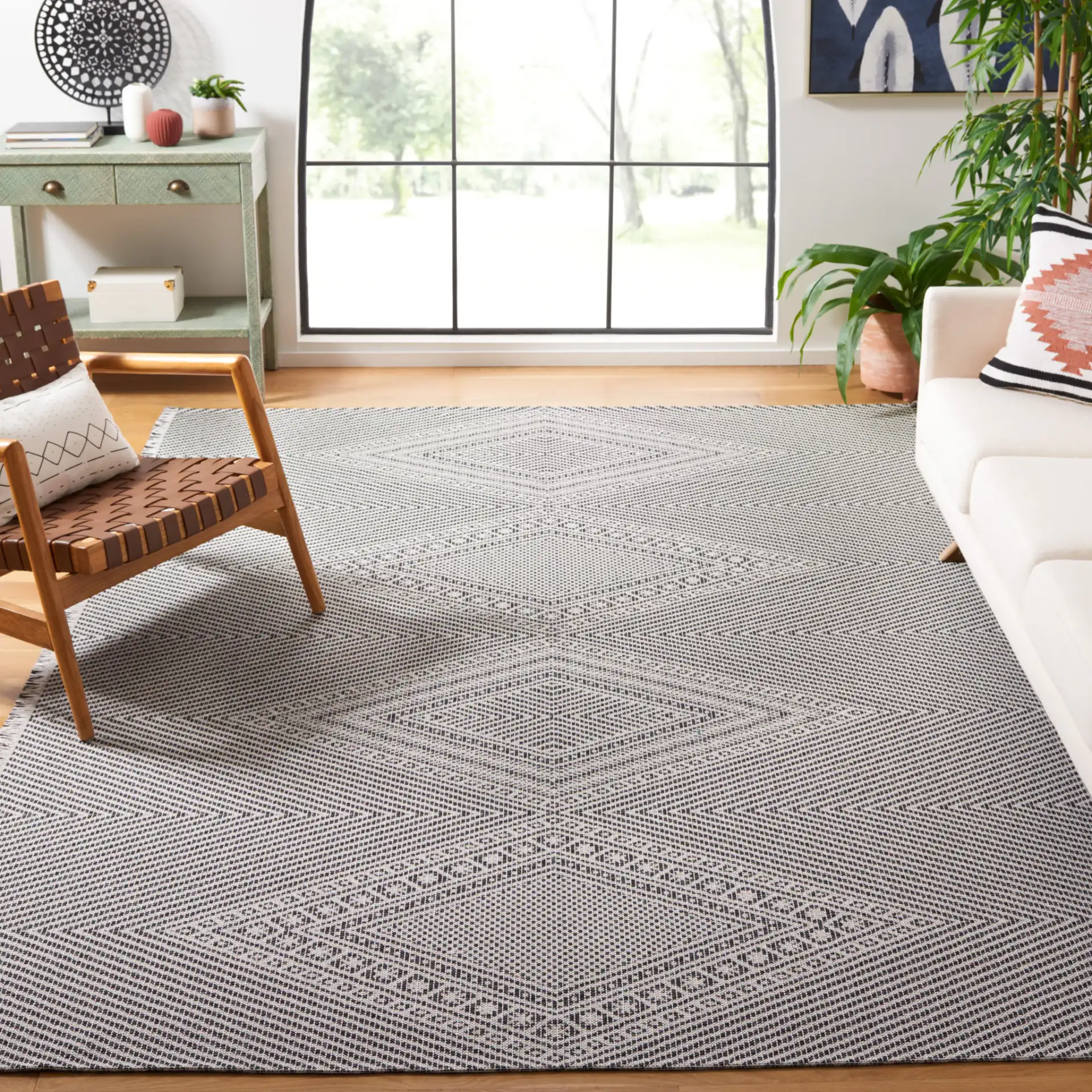 Augustine Concentric Diamond Rug in Ivory / Black in a styled room