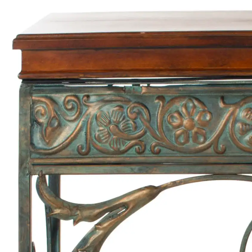 Cynthia Console in Brown, detail view