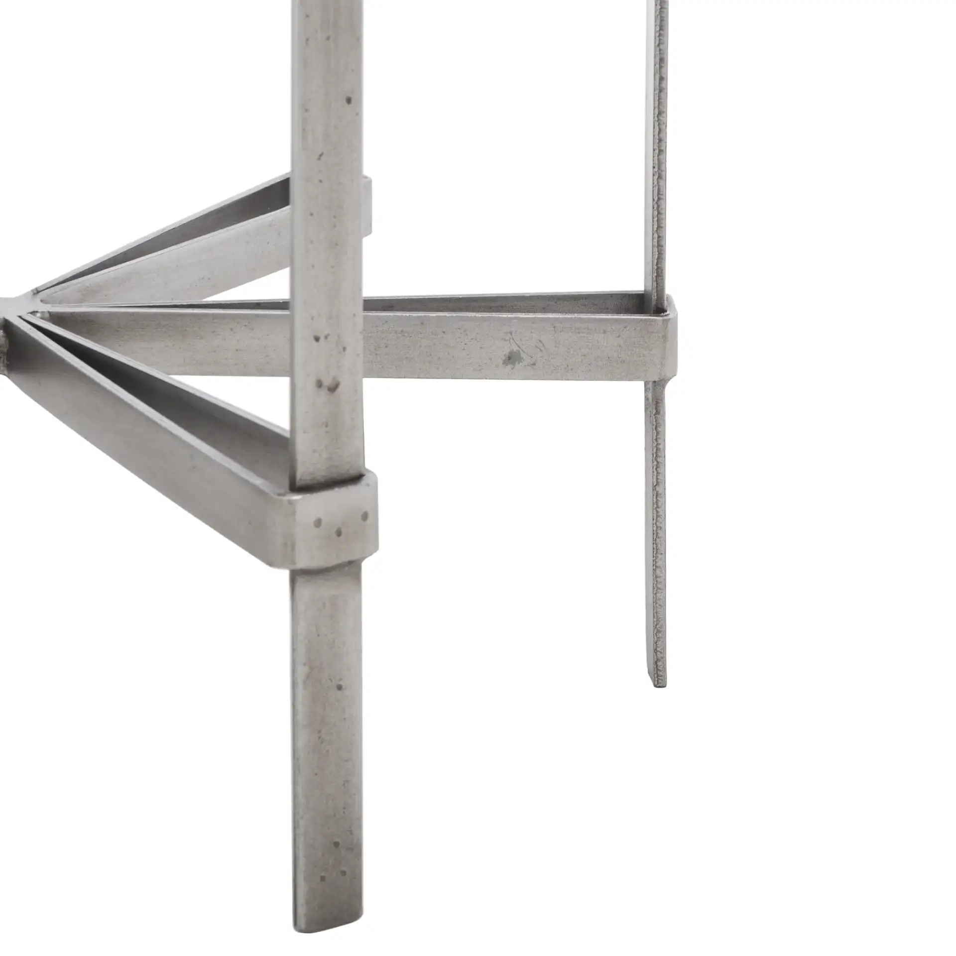 Evyanna Round Bubble Glass Table in Silver / Clear, detail view