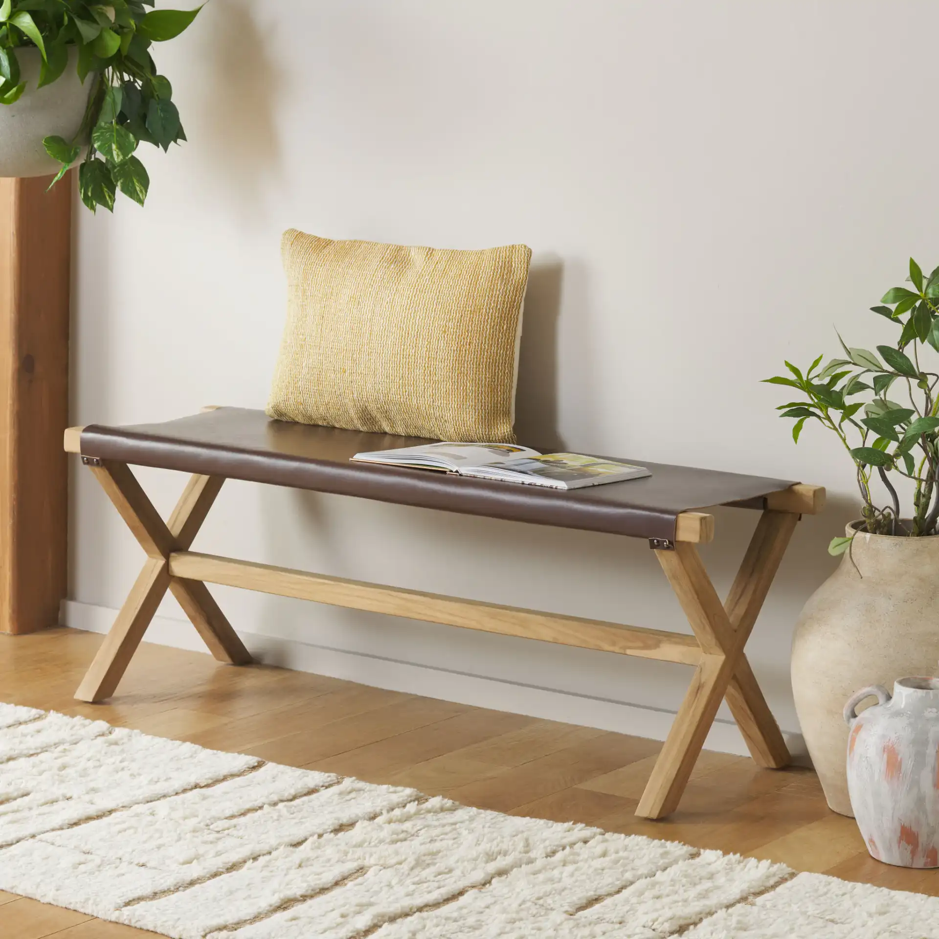 Elron Bench in Cognac / Natural in a styled room