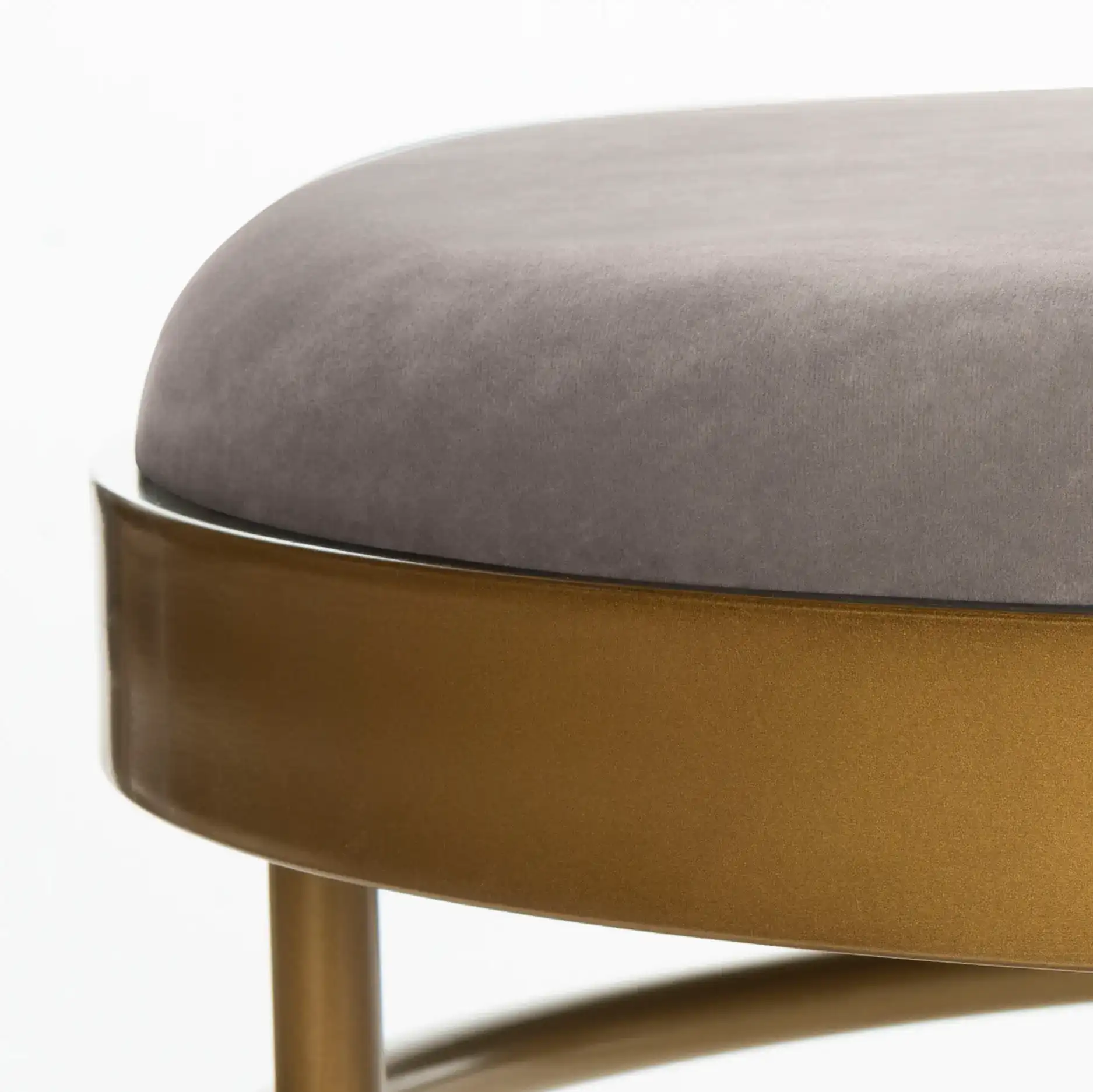 Sylva Oval Bench in Dusty Rose / Gold in a styled room