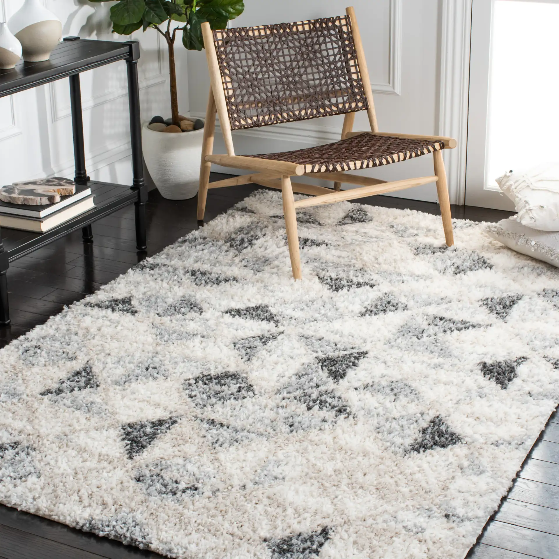 Berber Triangle Shag Rug in Gray / Ivory in a styled room