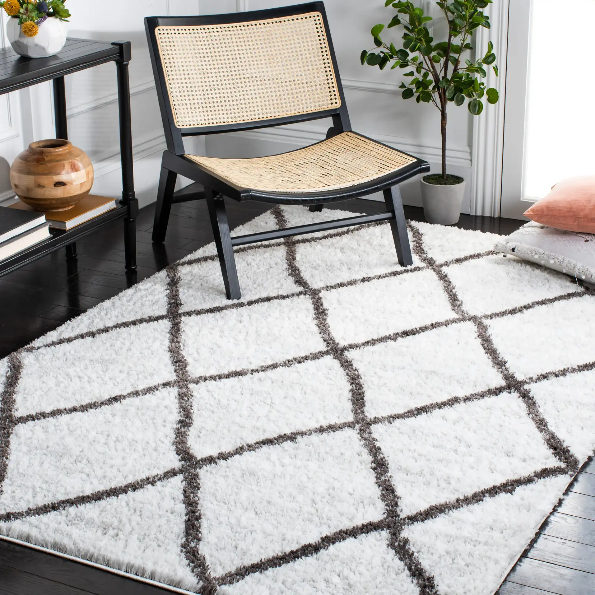 Berber Oversized Diamond Trellis Shag Rug in Ivory / Gray in a styled room