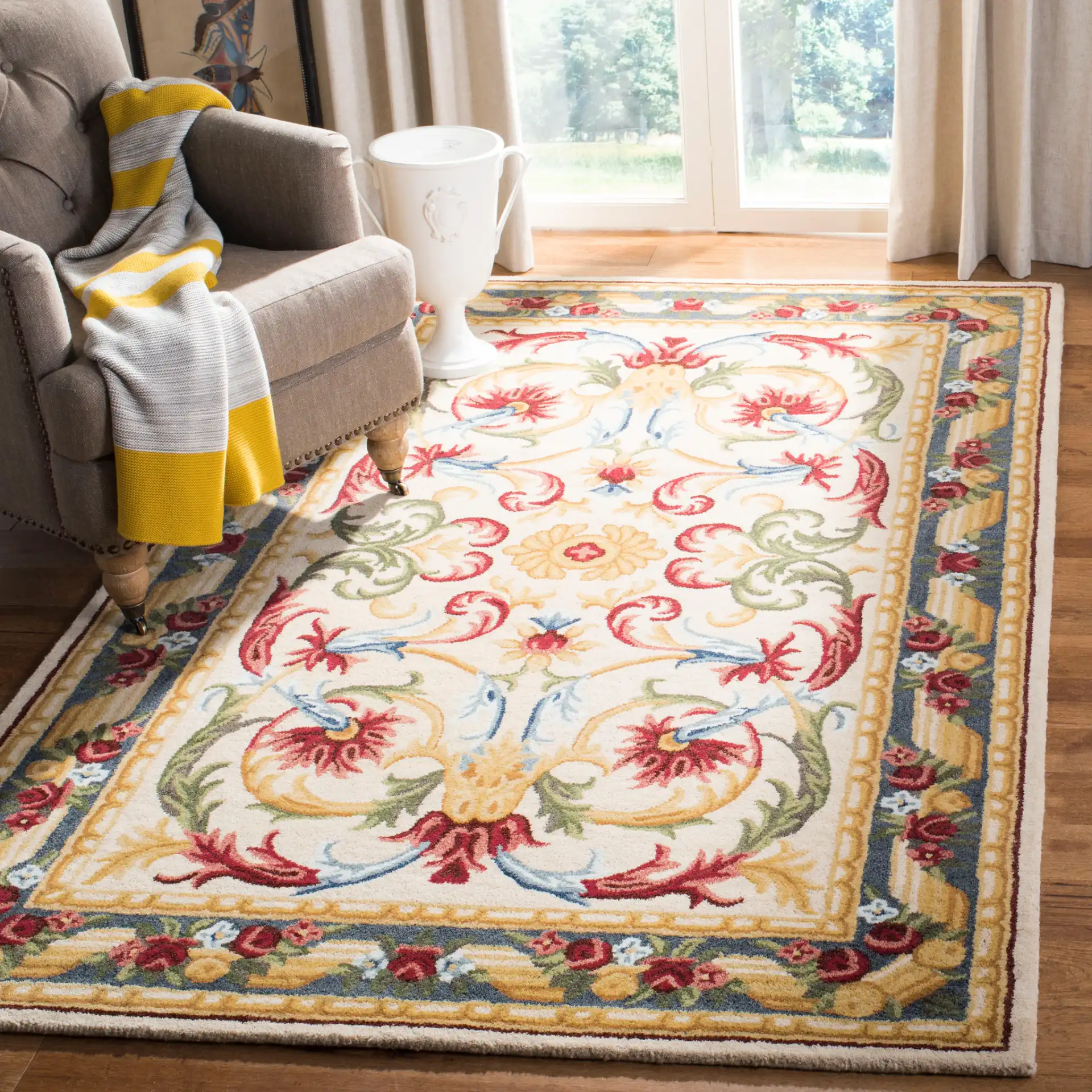 Blossom Acanthus Scroll Hand-Tufted Wool Rug in Ivory / Green in a styled room