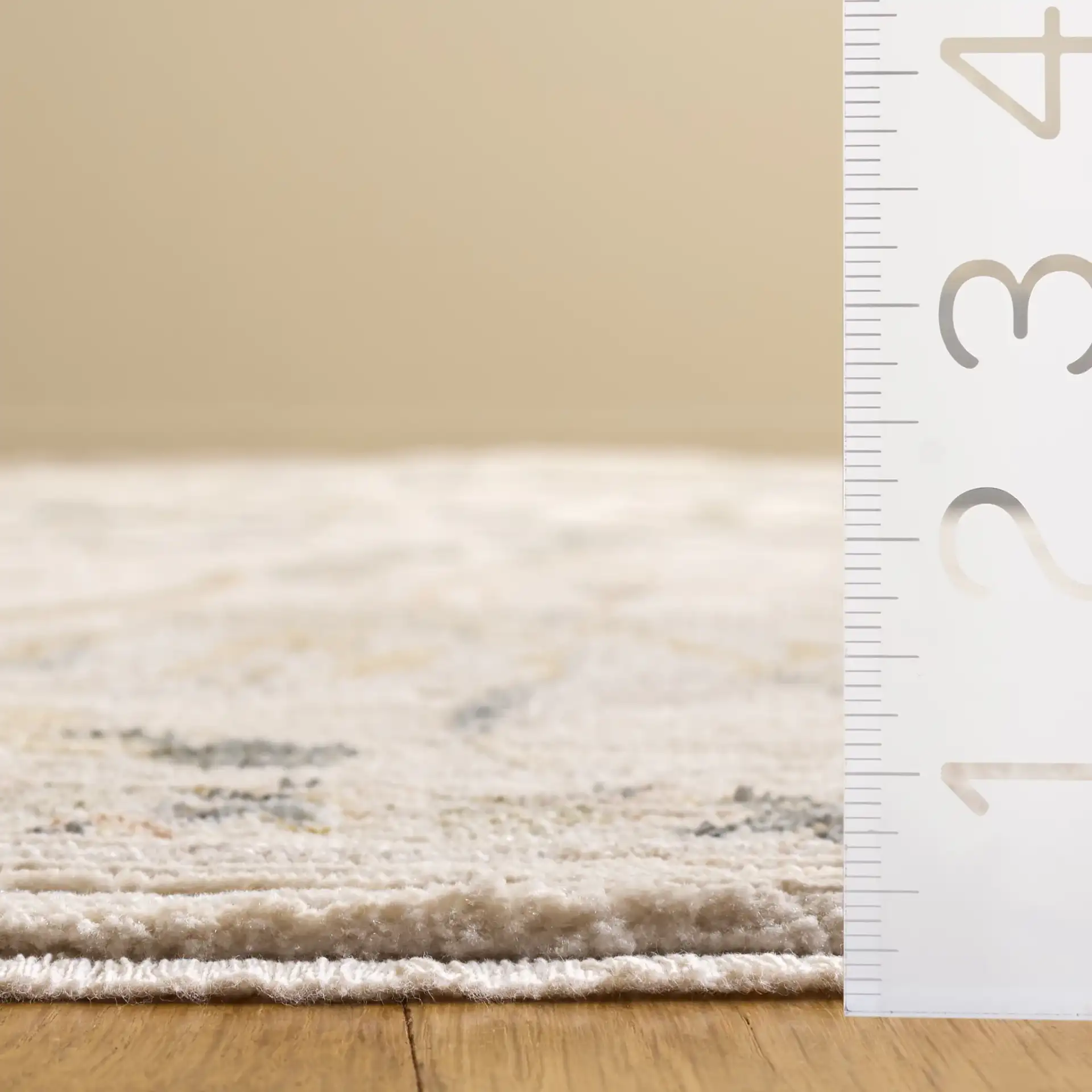 Bloom Traditional Floral Rug in Ivory / Gray in a styled room