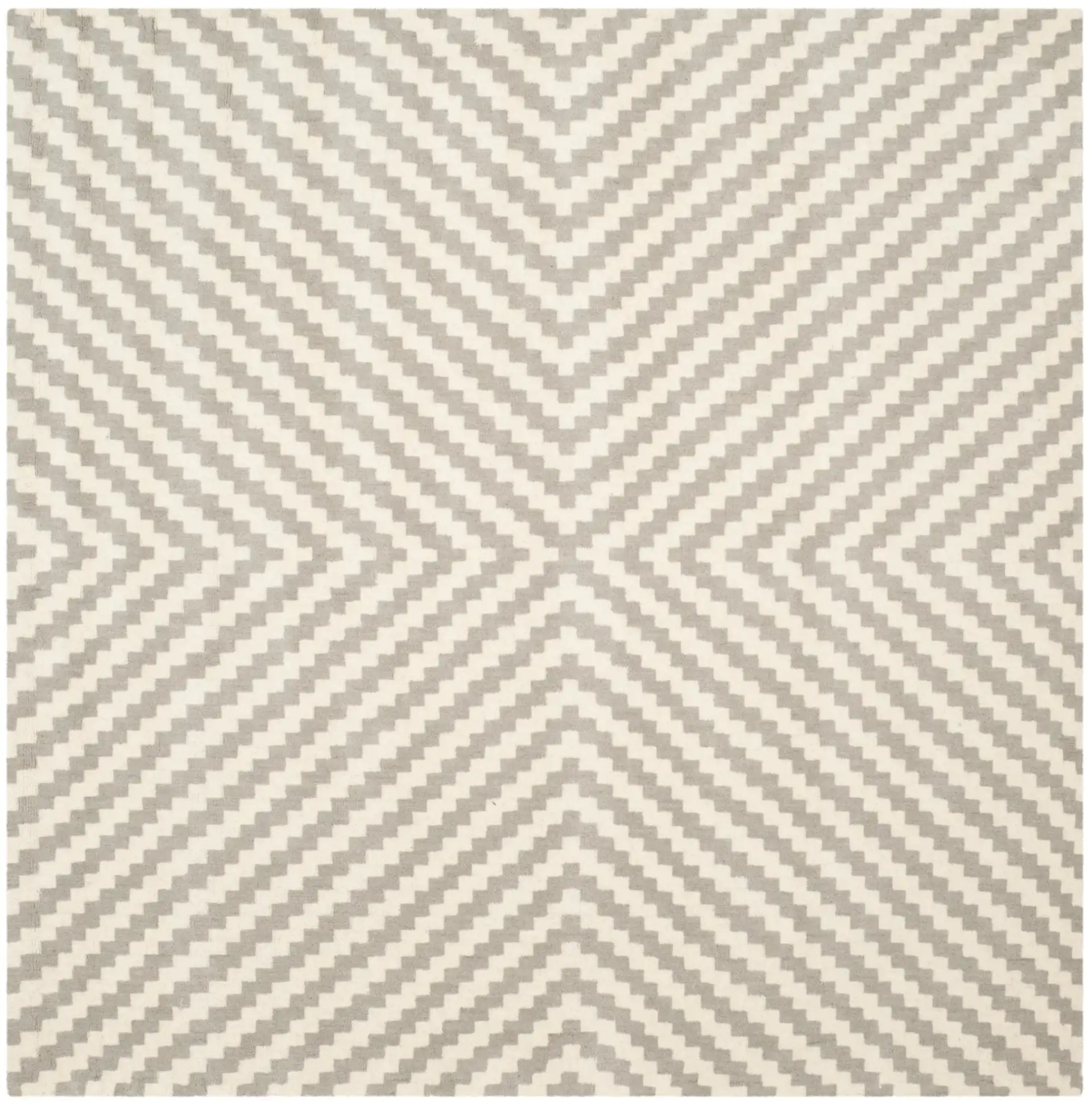Cambridge Stepped Diamond Hand-Tufted Wool Rug in Gray / Ivory, detail view
