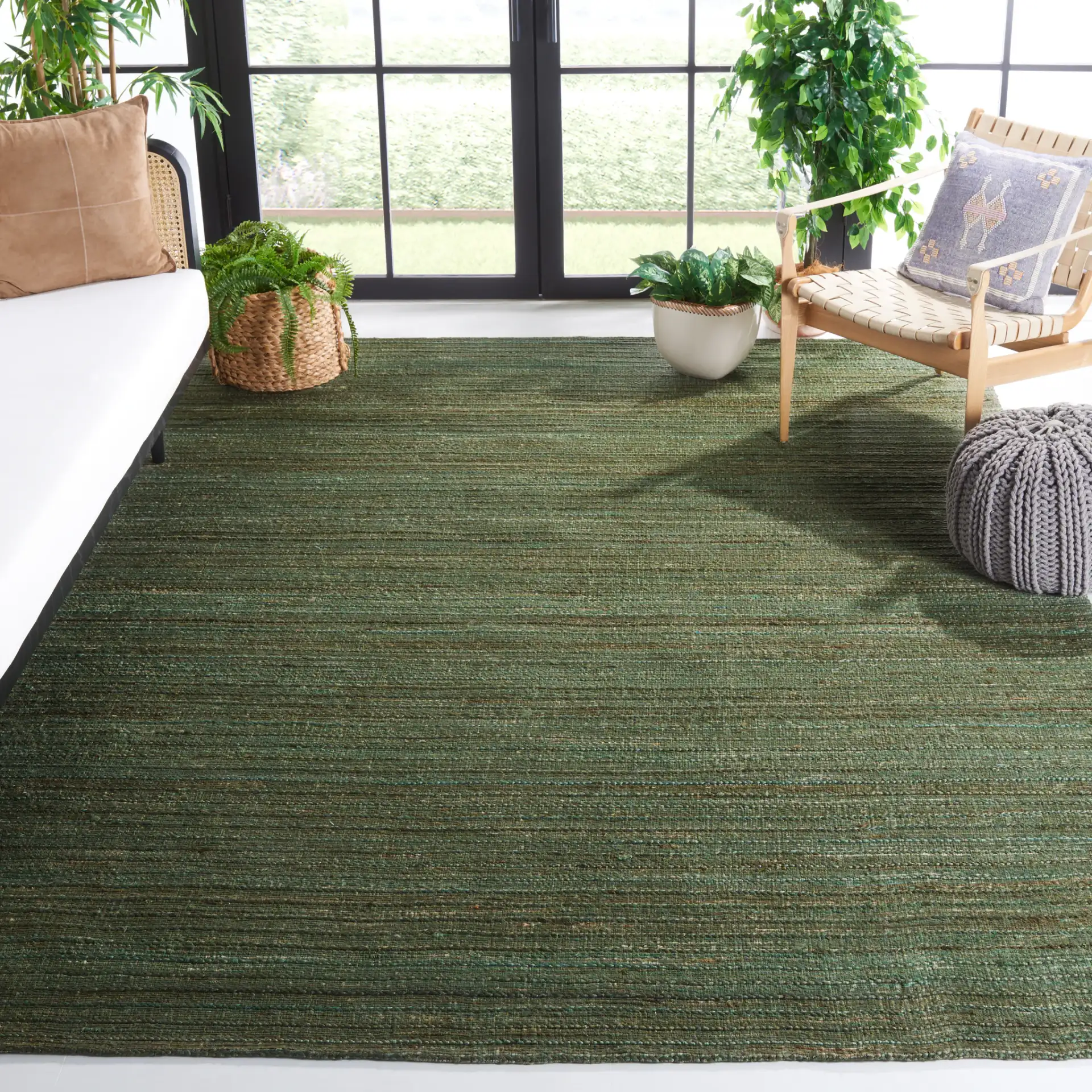 Cape Cod Ribbed Hand-Woven Jute Rug in Sage / Natural