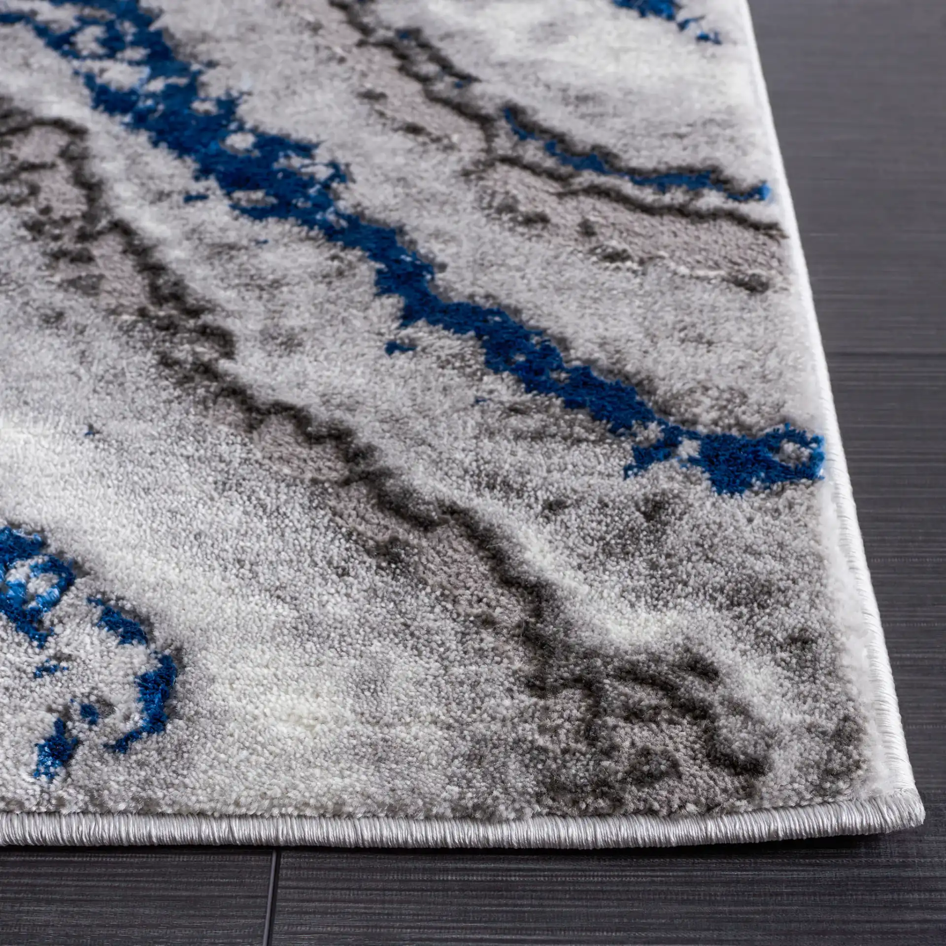 Craft Marble Wave Rug in Gray / Blue in a styled room