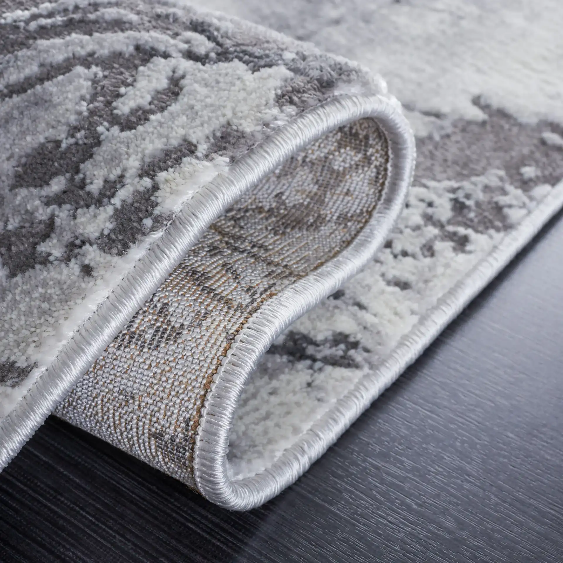 Craft Diagonal Marble Rug in Gray / Dark Gray