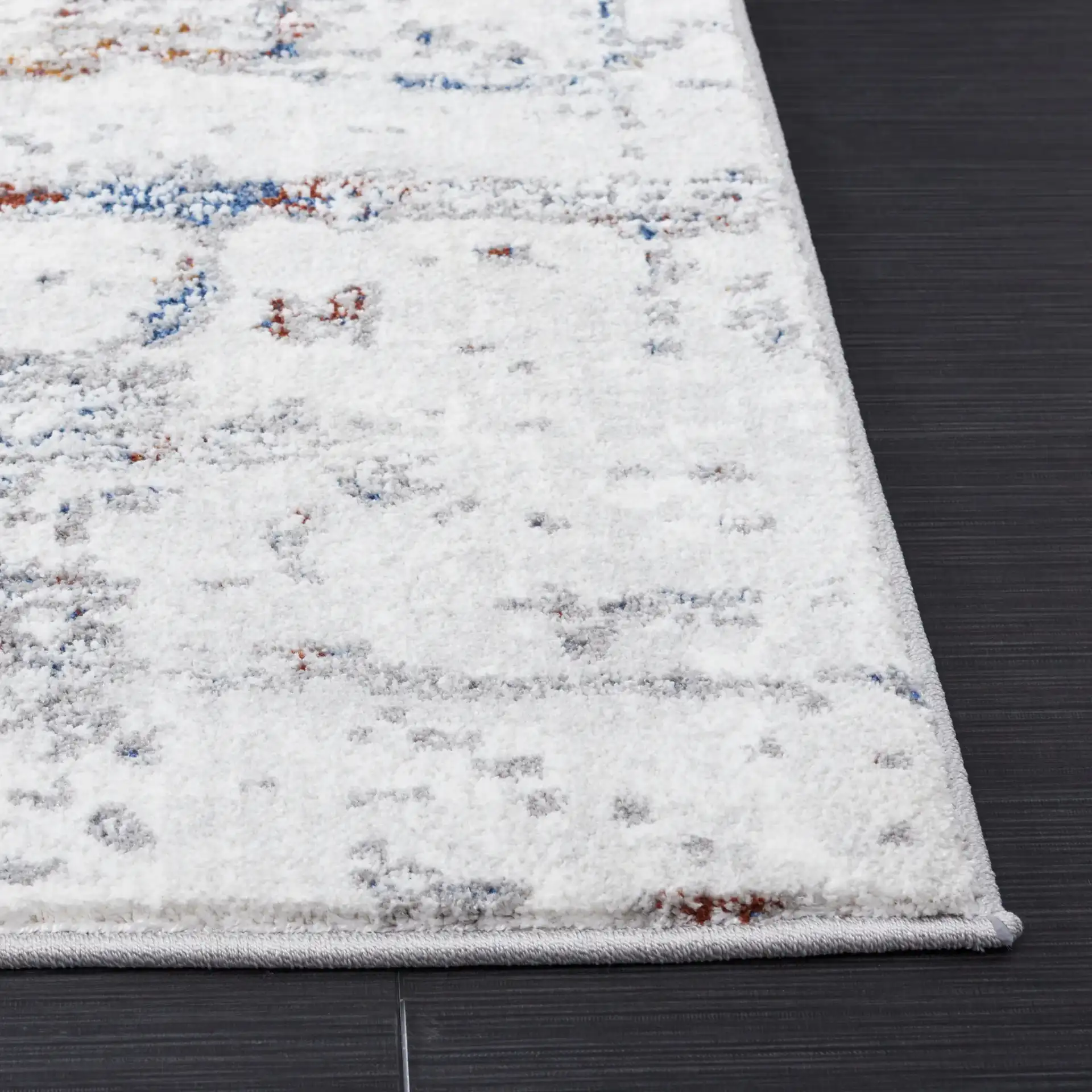 Craft Distressed Abstract Rug in Gray / Gold in a styled room