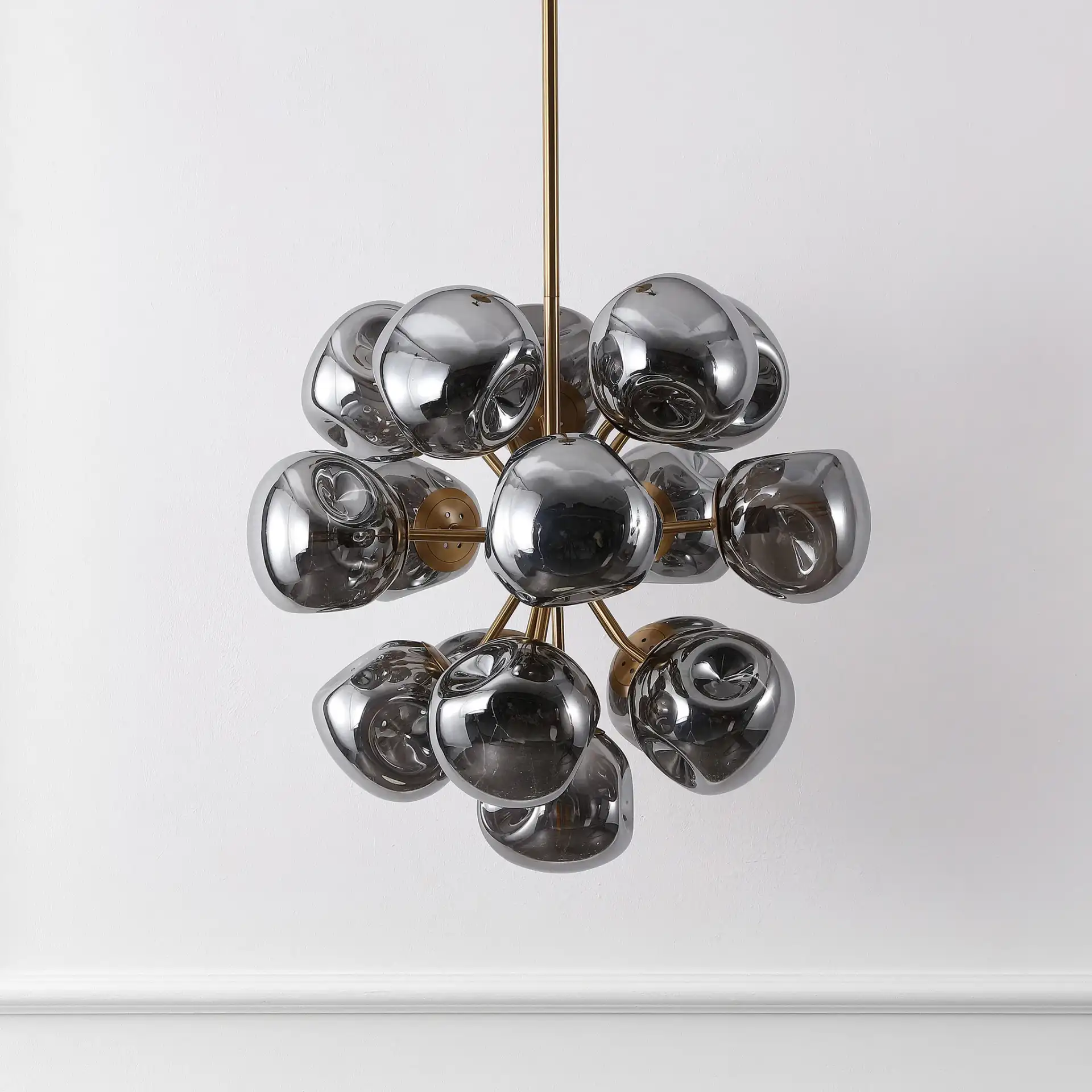 Paulia Chandelier in Chrome / Brass, detail view