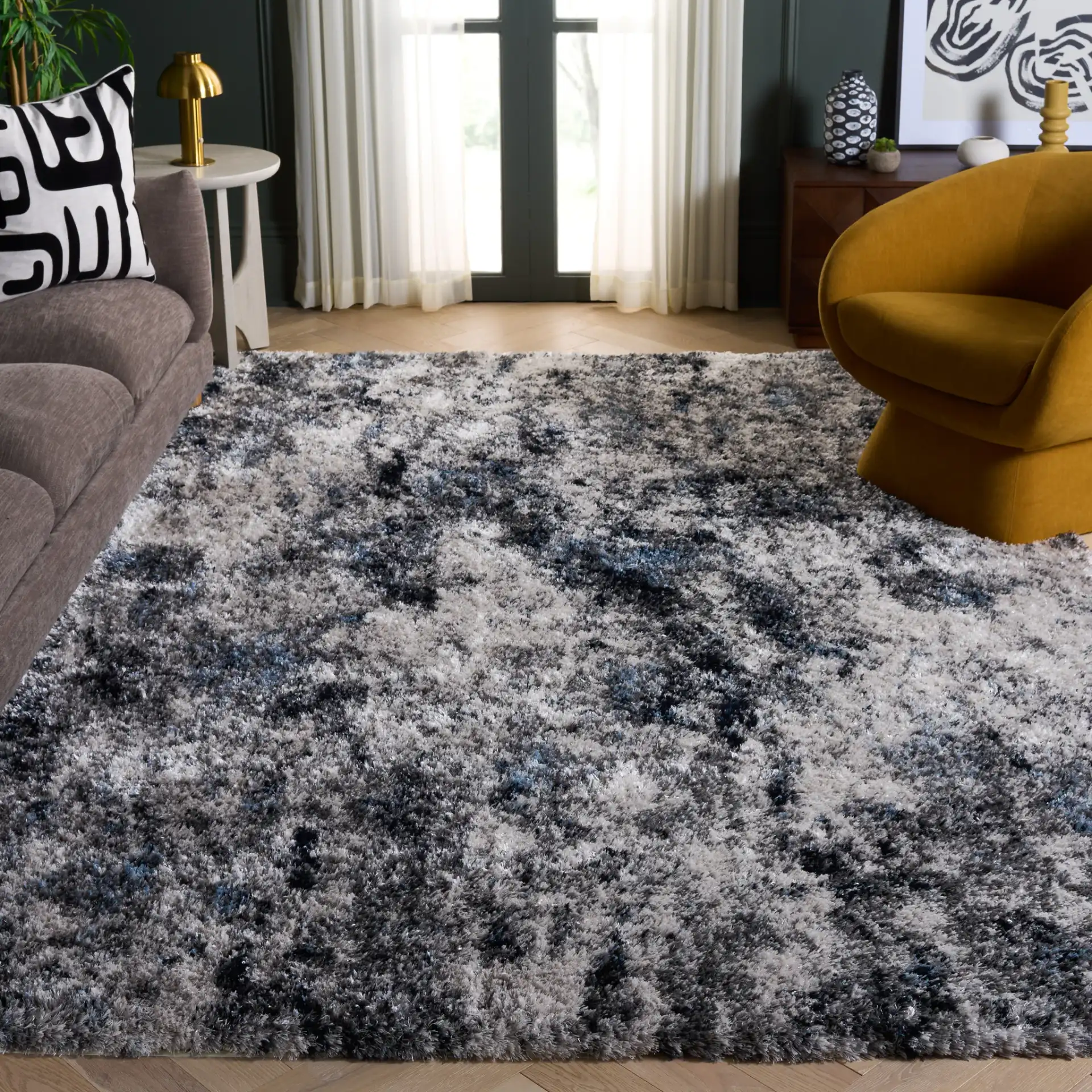 Cloud Mottled Shag Rug in Gray / Blue in a styled room