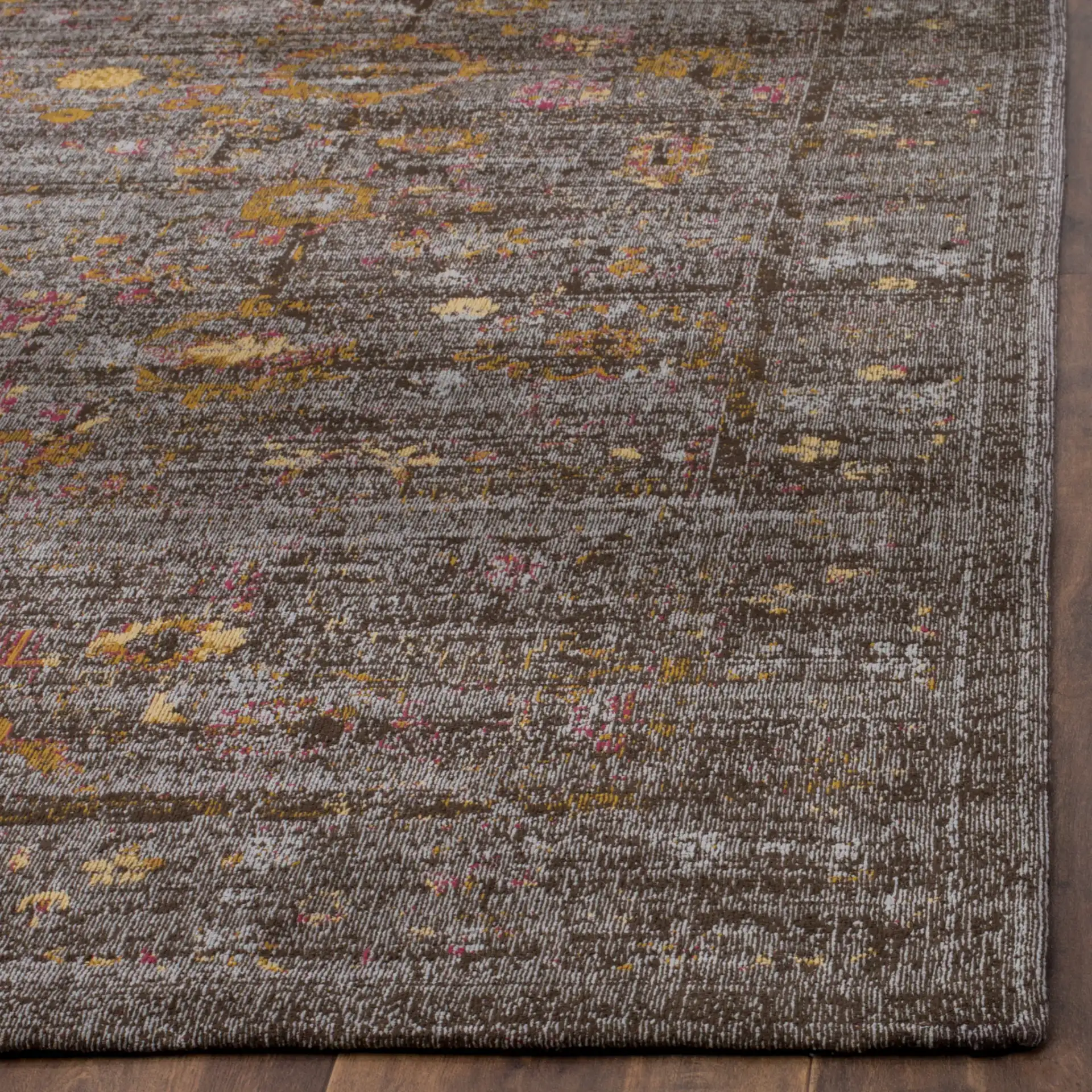 Classic Vintage Bohemian Medallion Rug in Gray / Gold in a styled room