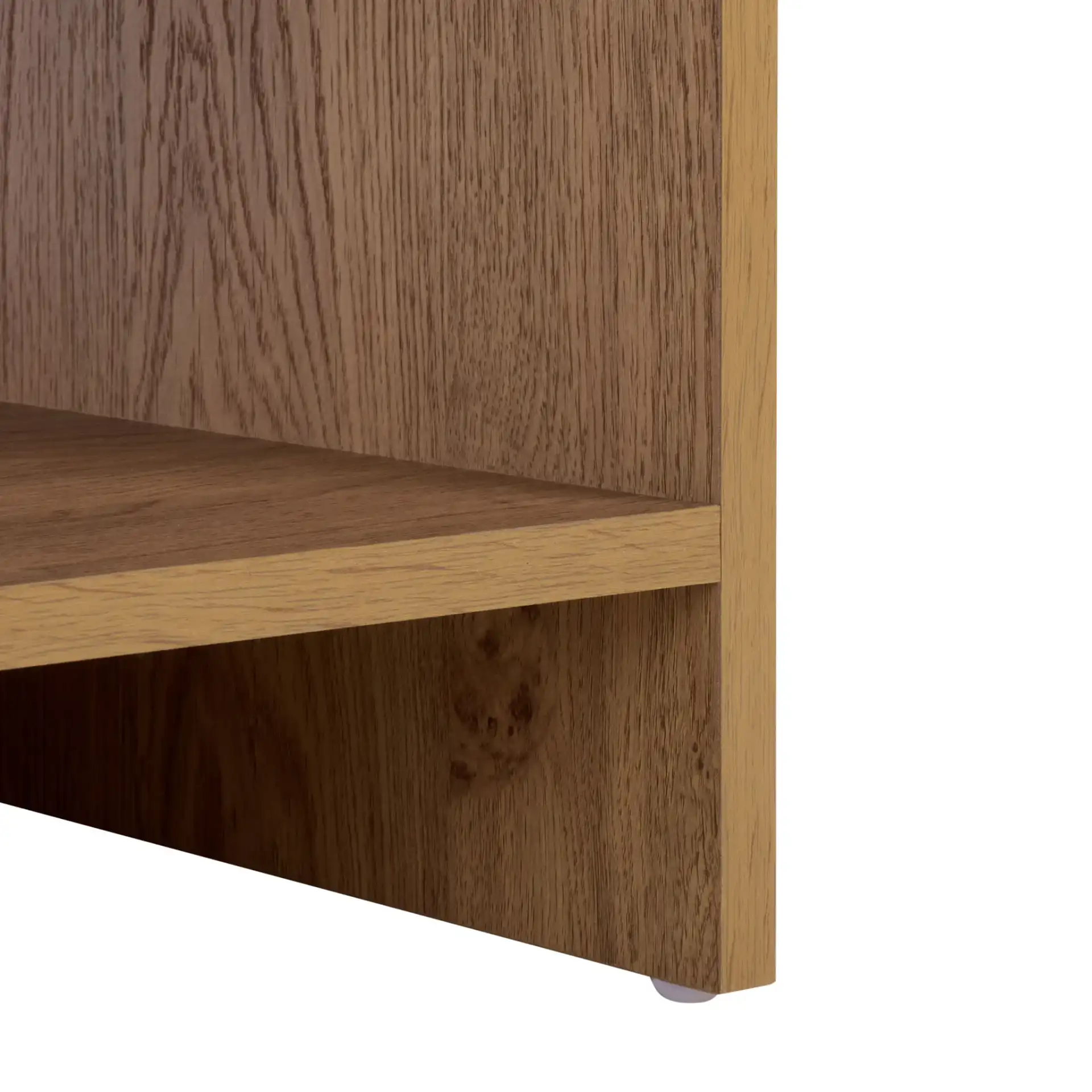 Masa One-Shelf Coffee Table in Oak, detail view