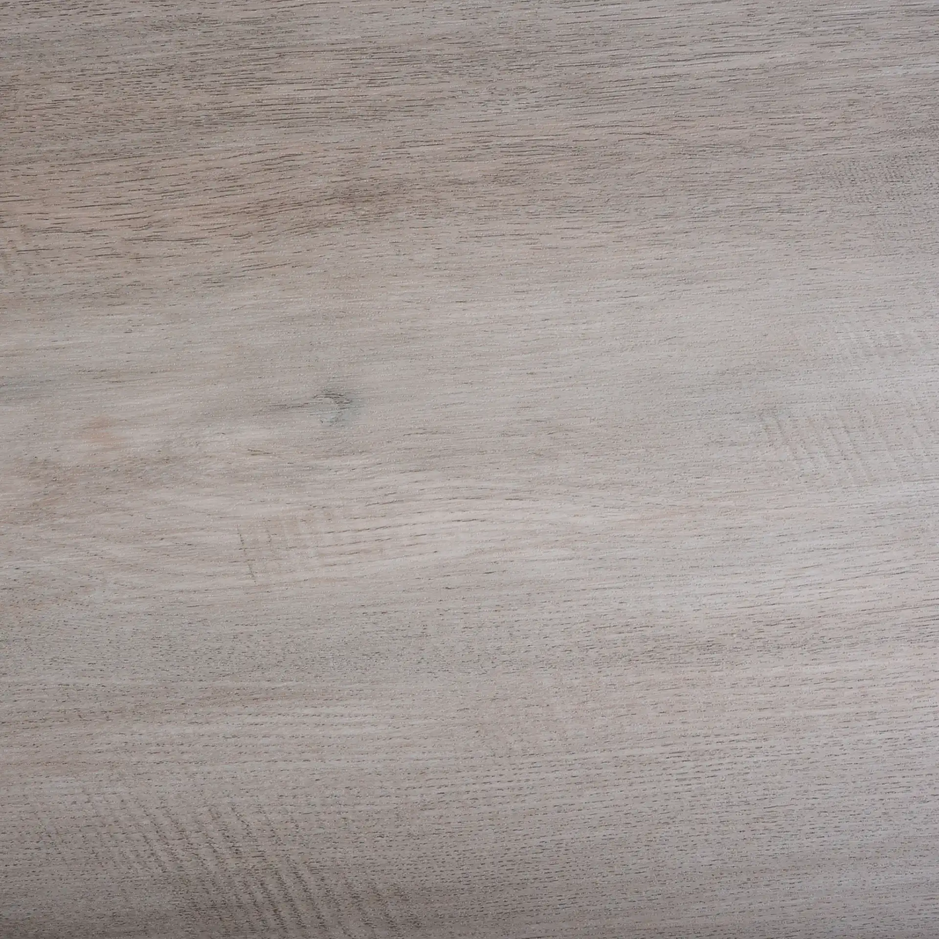 Berlin Tripod Coffee Table in Light Gray Oak / Black, detail view