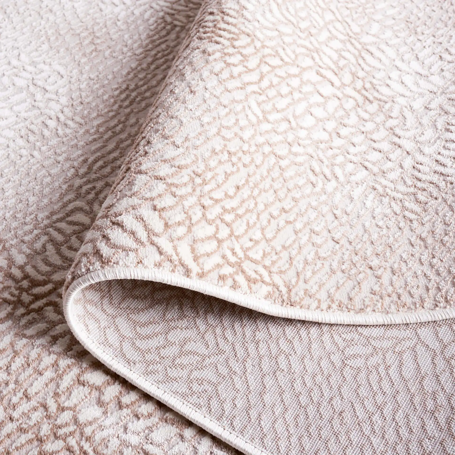 Continental Leafy Diamond Rug in Ivory / Beige in a styled room
