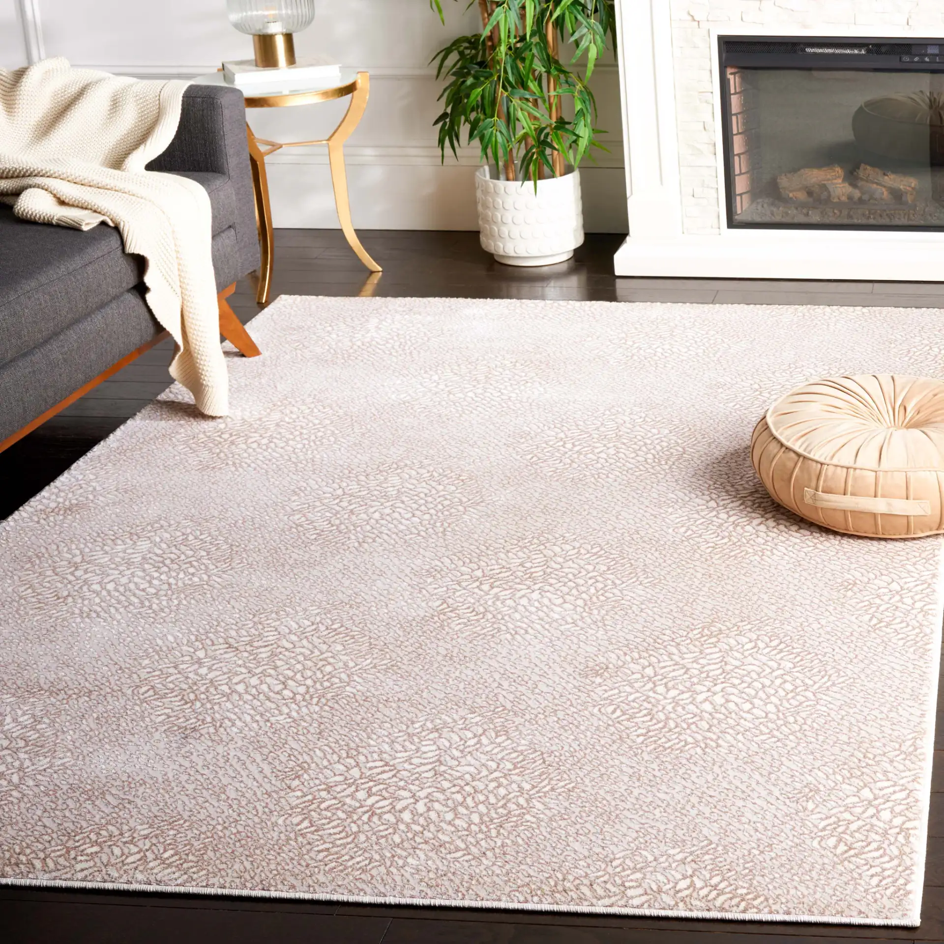 Continental Leafy Diamond Rug in Ivory / Beige in a styled room