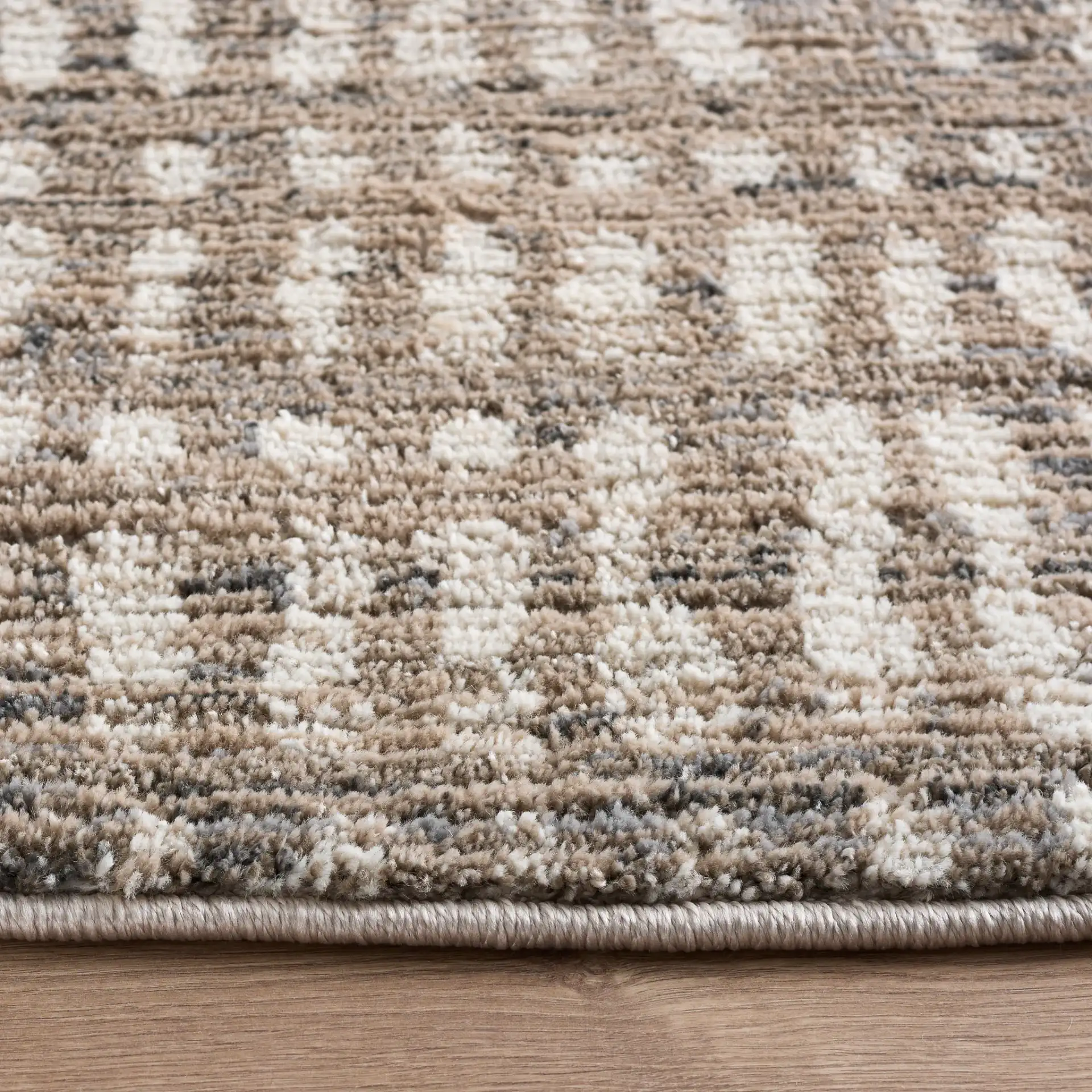 Cooper Modern Ribbed Stripe Rug in Ivory / Beige Gray in a styled room