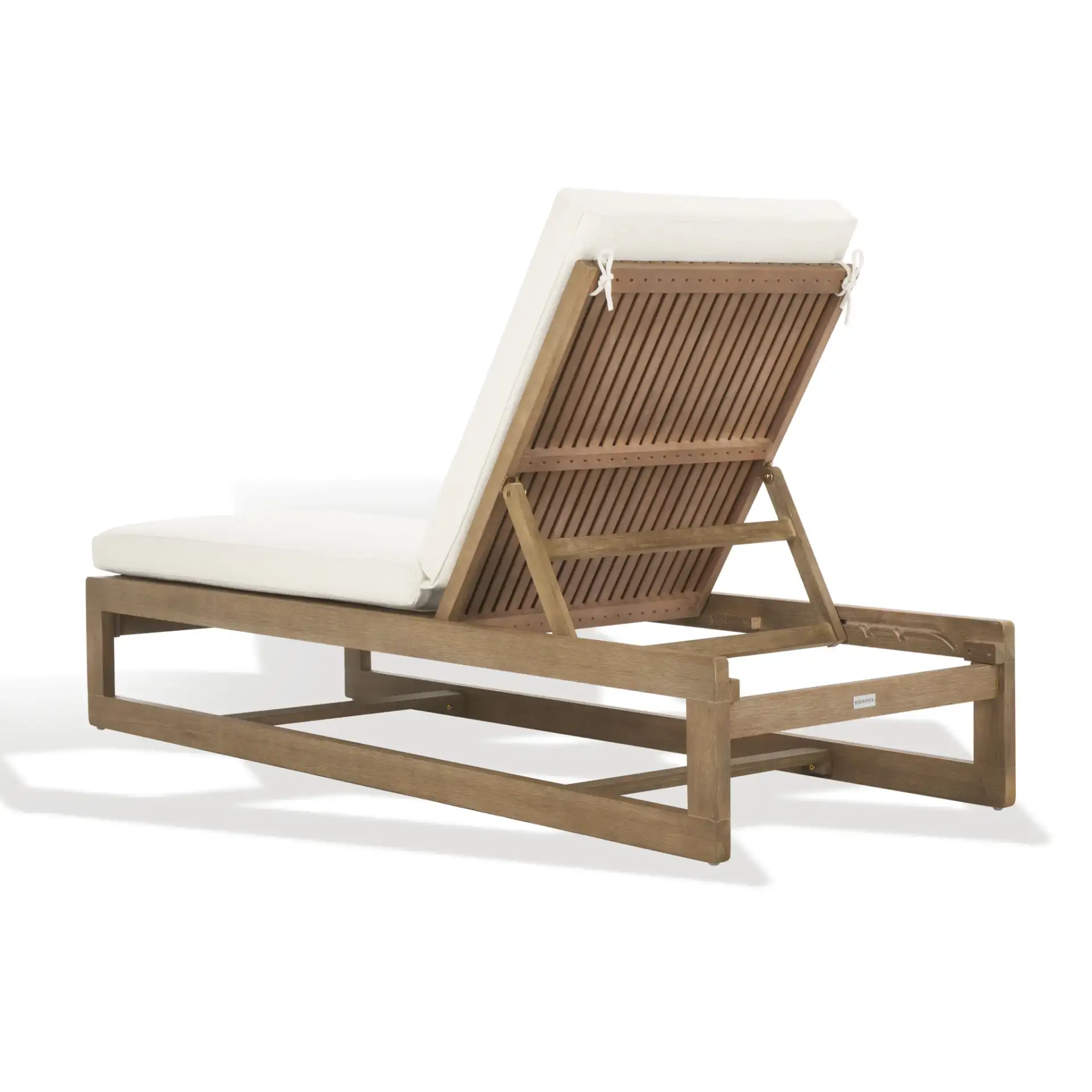 Saint Vincent Chaise Lounge in Natural / Beige, detail view