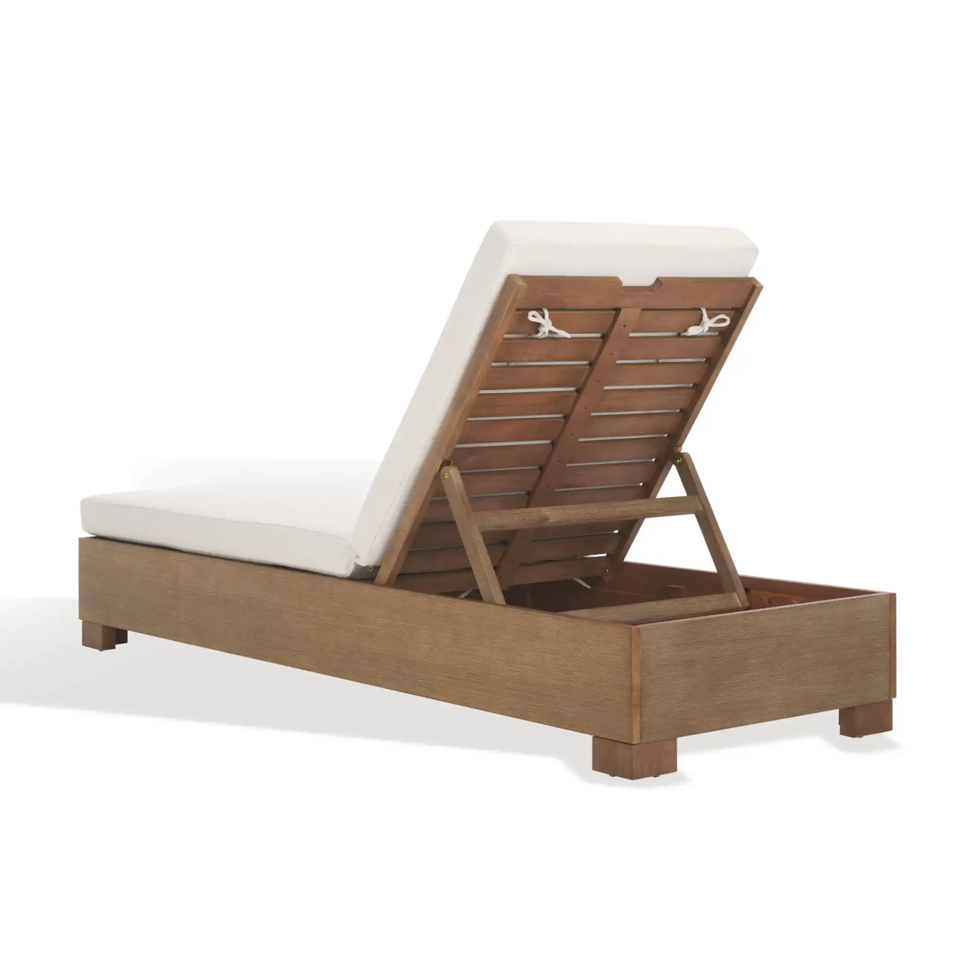 Blanquilla Chaise Lounge in Natural / Beige, detail view