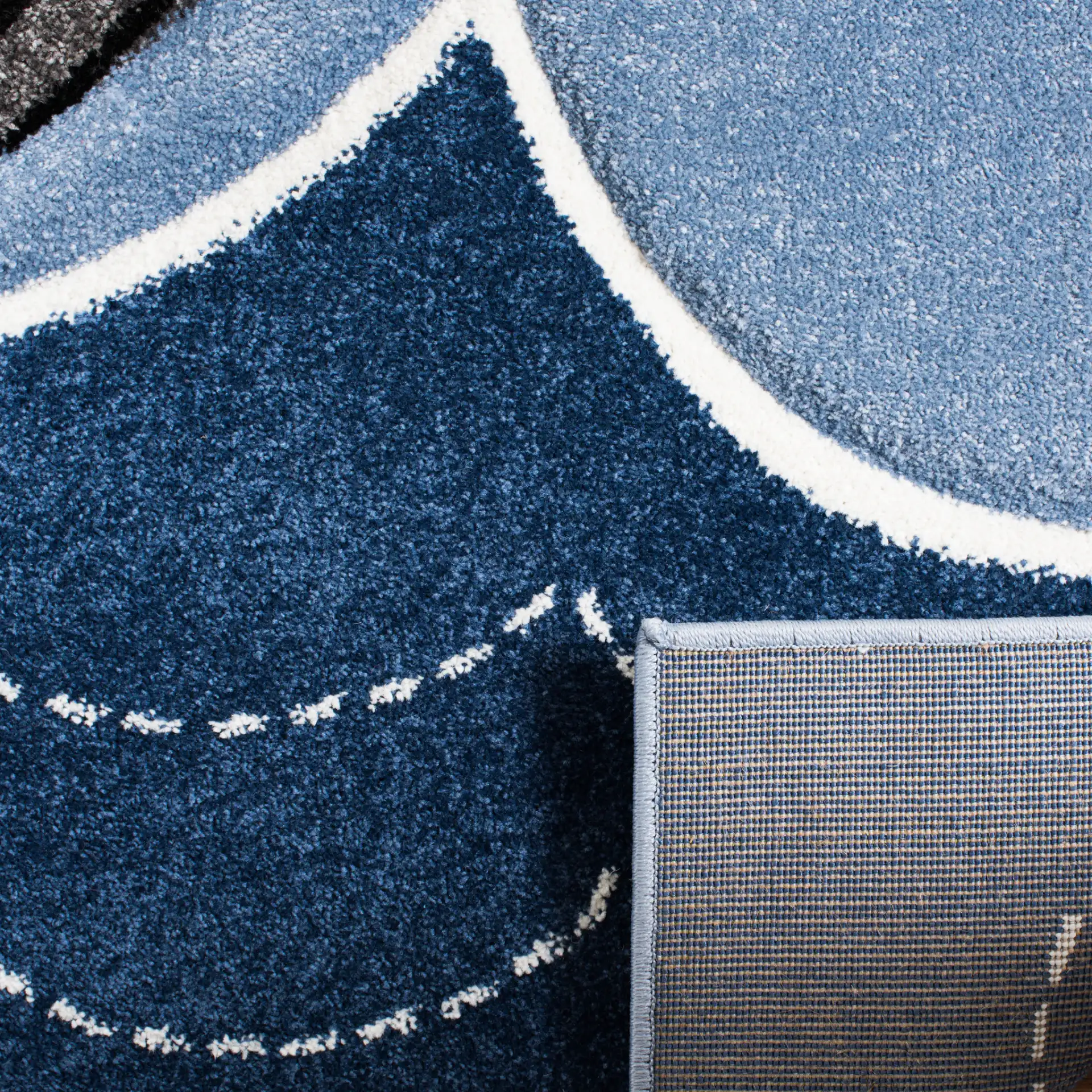 Carousel Kids Noah'S Ark Rug in Blue / Gray in a styled room