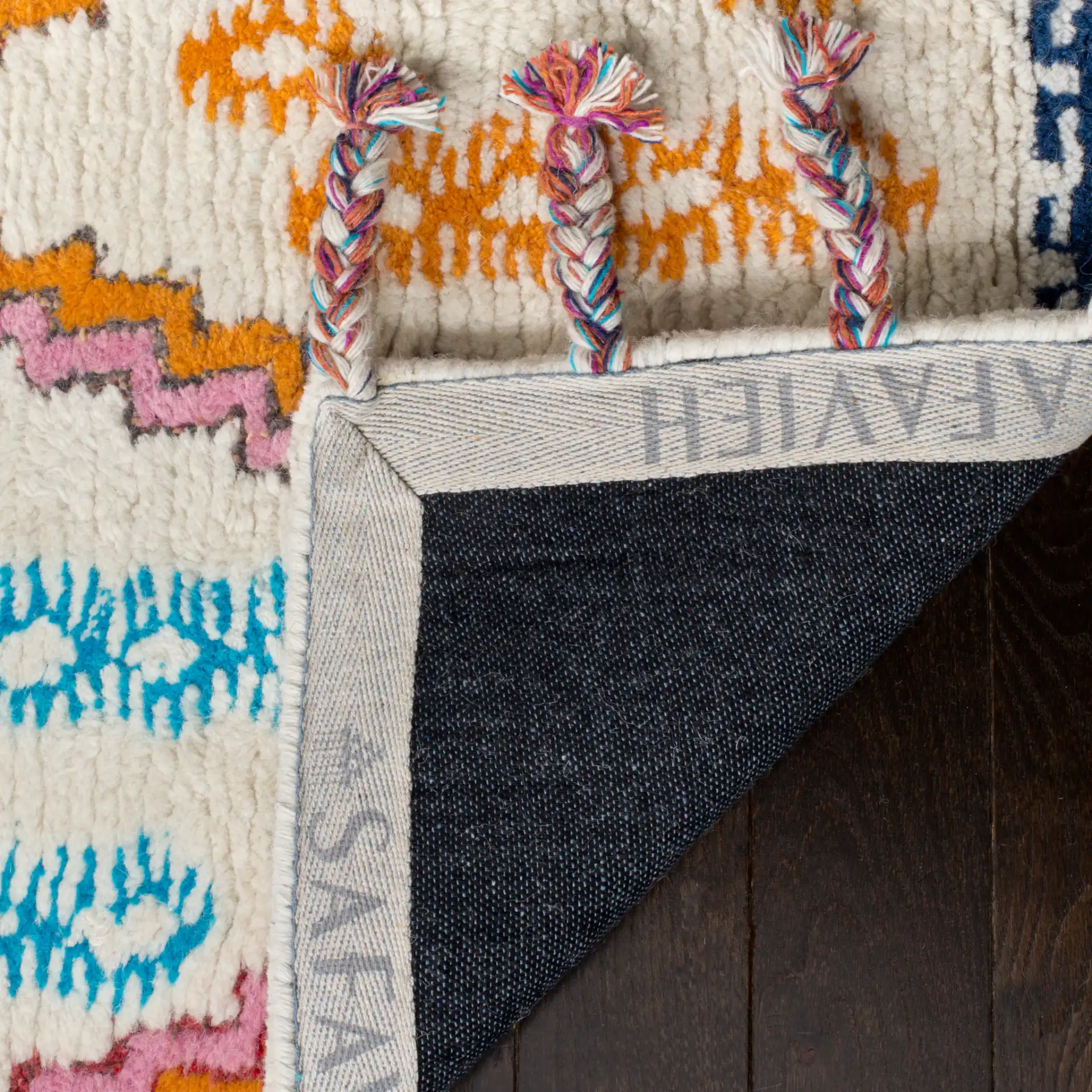 Casablanca Zigzag Hand-Tufted Shag Rug in Ivory / Multicolor in a styled room
