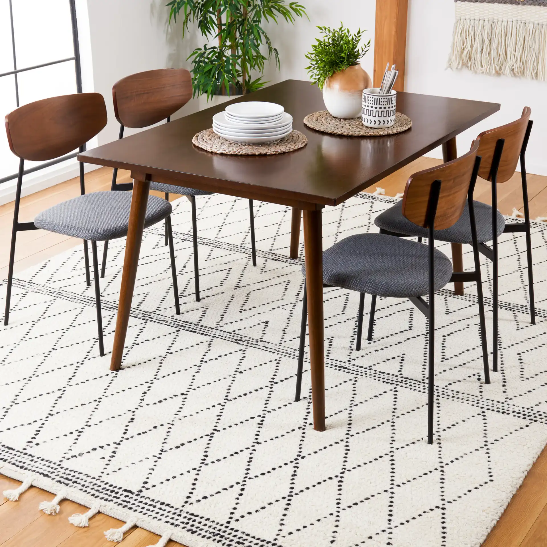Casablanca Dotted Diamond Hand-Woven Wool Rug in Ivory / Black in a styled room