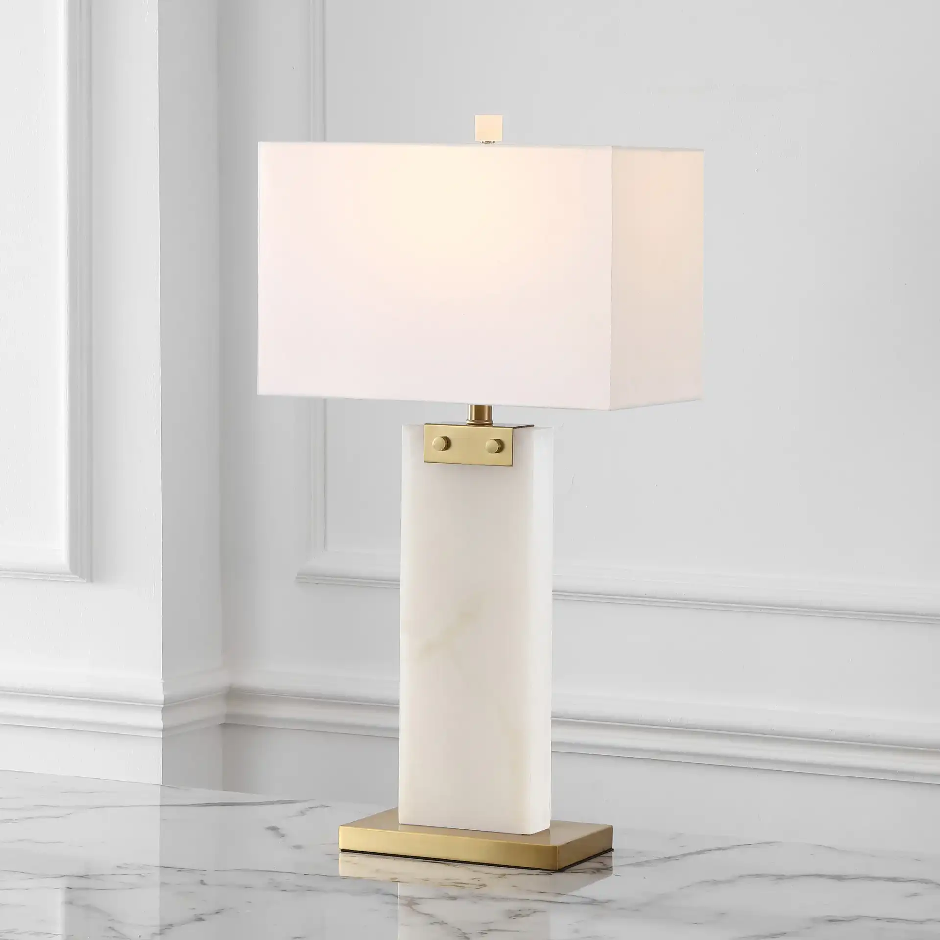 Morgen Alabaster Table Lamp in White / Gold, detail view