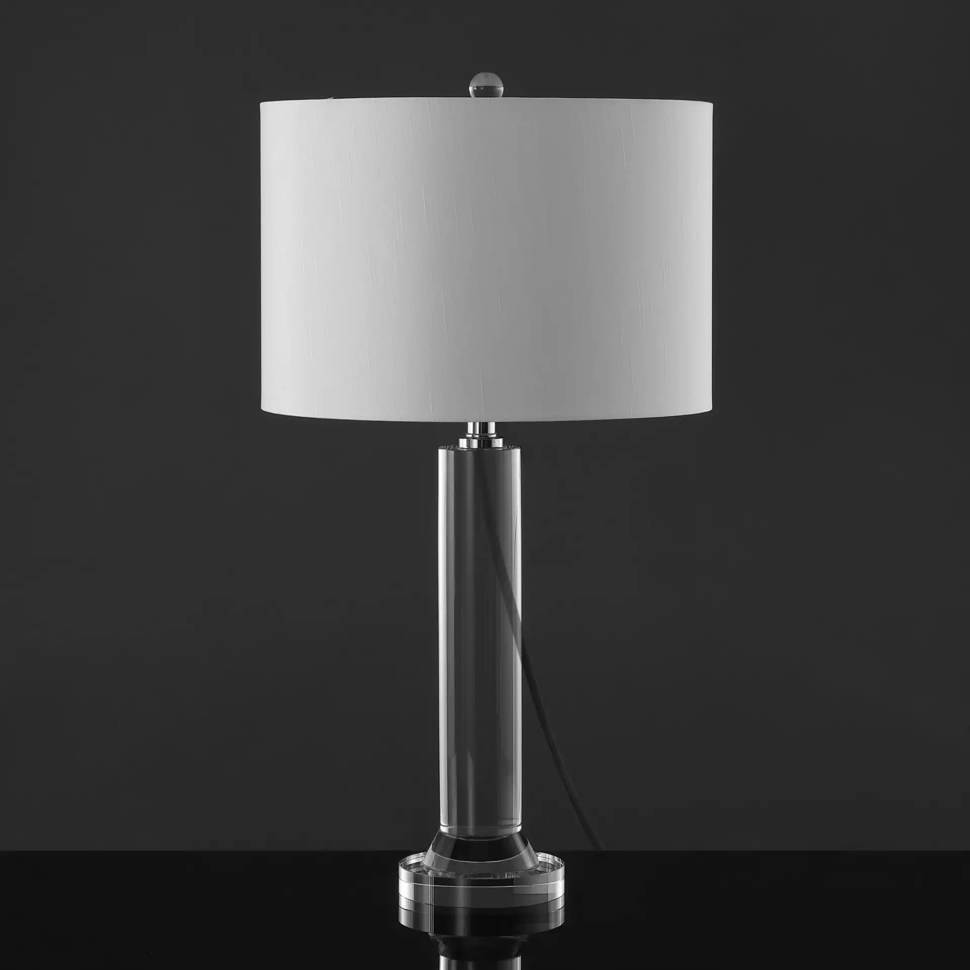 Saravia Crystal Table Lamp in Nickel / White, detail view