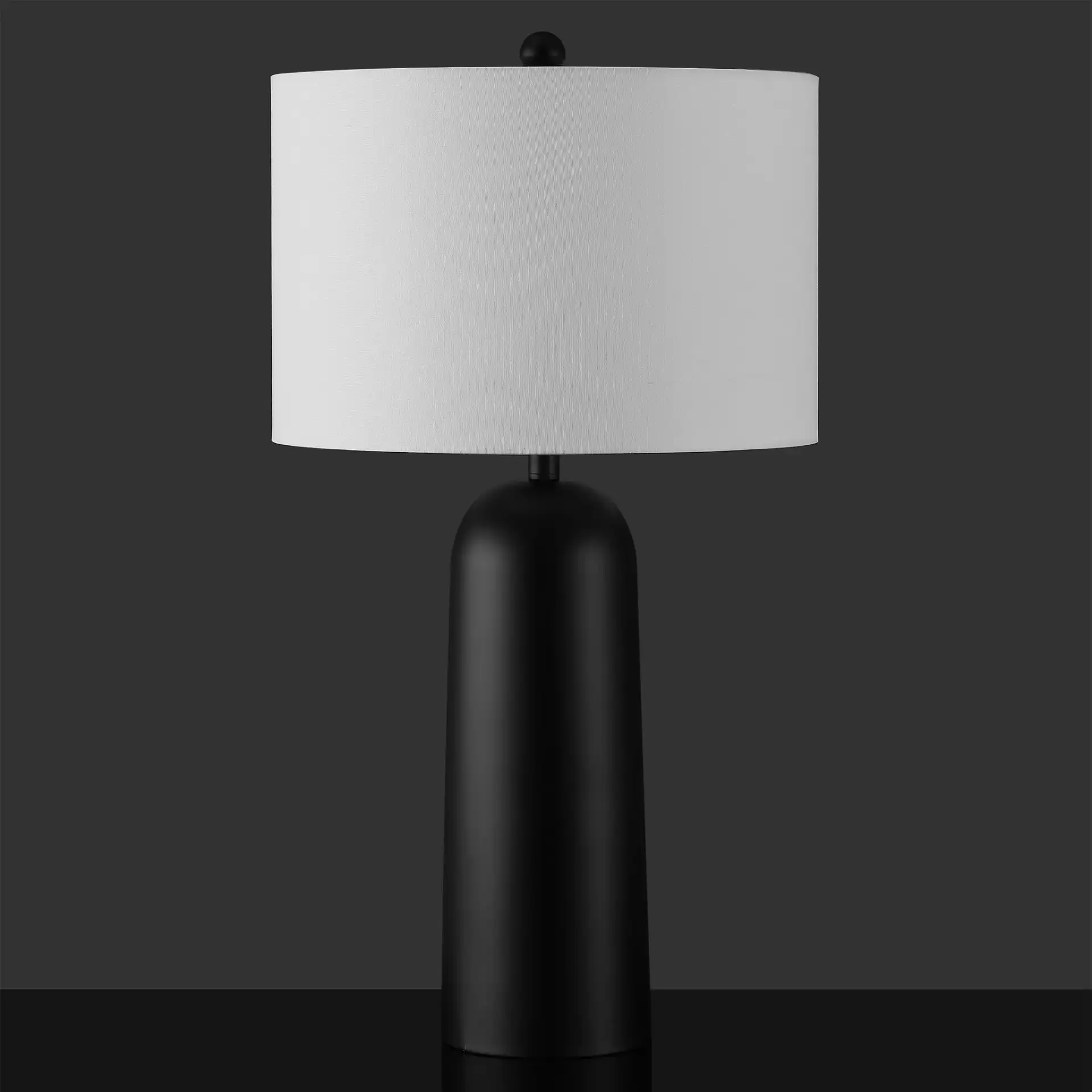Chadric Metal Table Lamp in Black / White, detail view