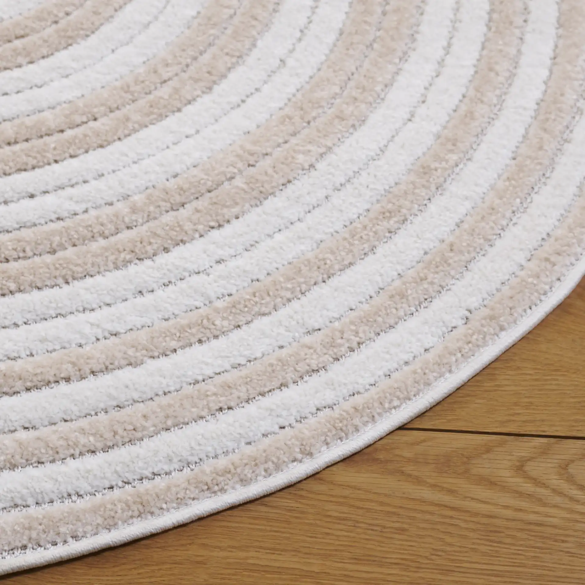 Contour Concentric Rings Rug in Ivory / Beige