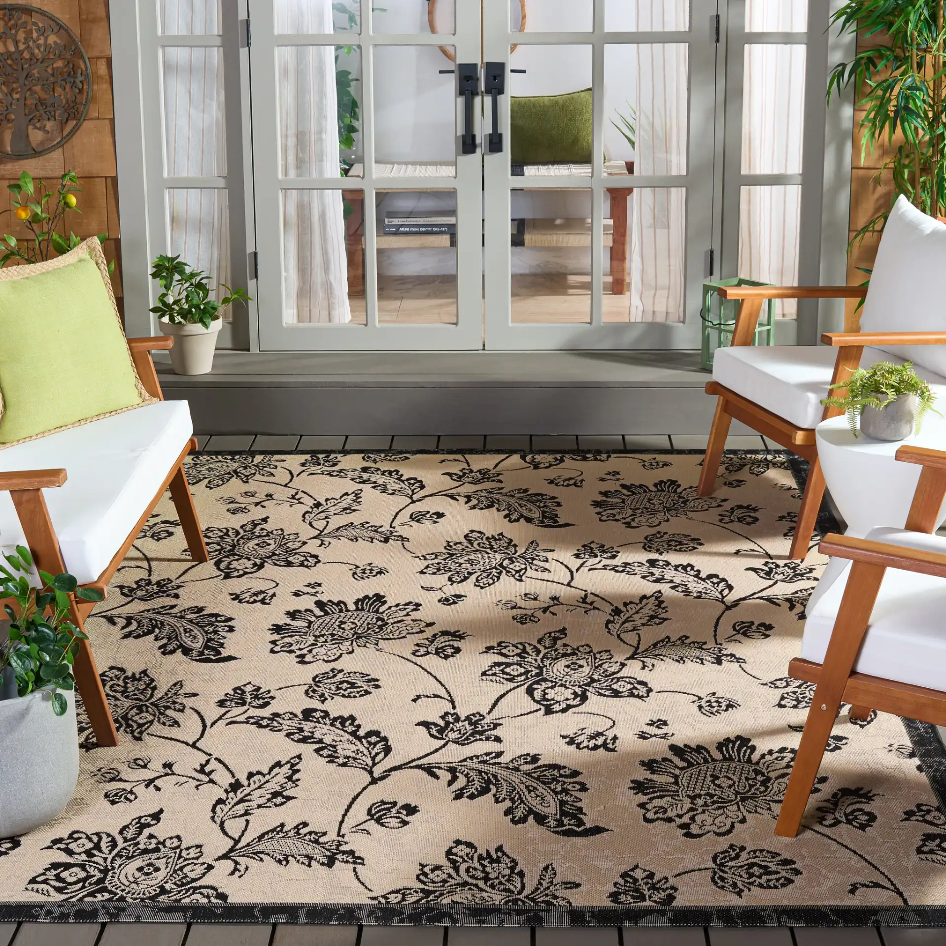 Courtyard Floral Jacobean Outdoor Rug in Courtyard Floral Jacobean Outdoor Rug in a styled room