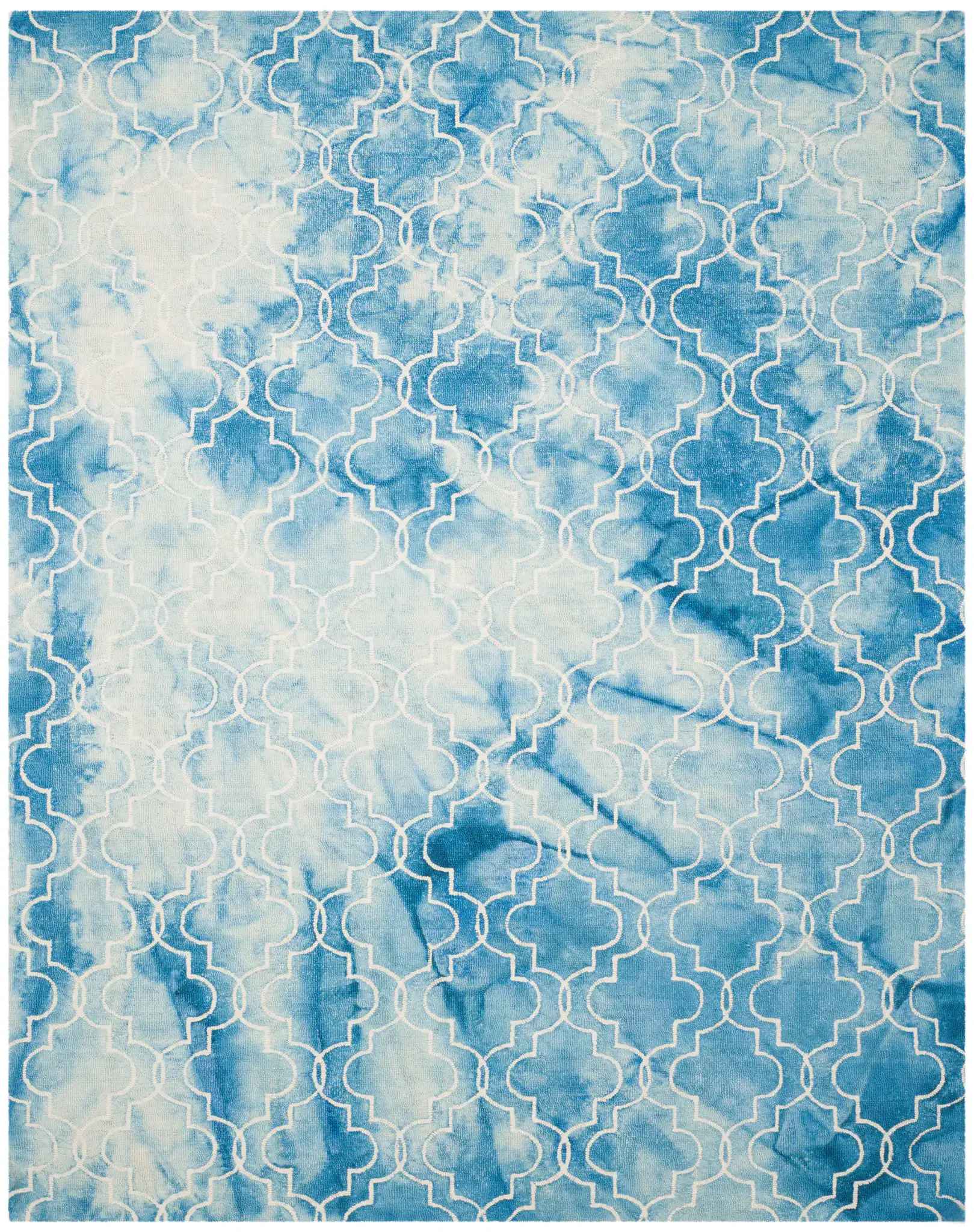 Dip Dye Interlinked Trellis Hand-Tufted Wool Rug in Blue / Ivory