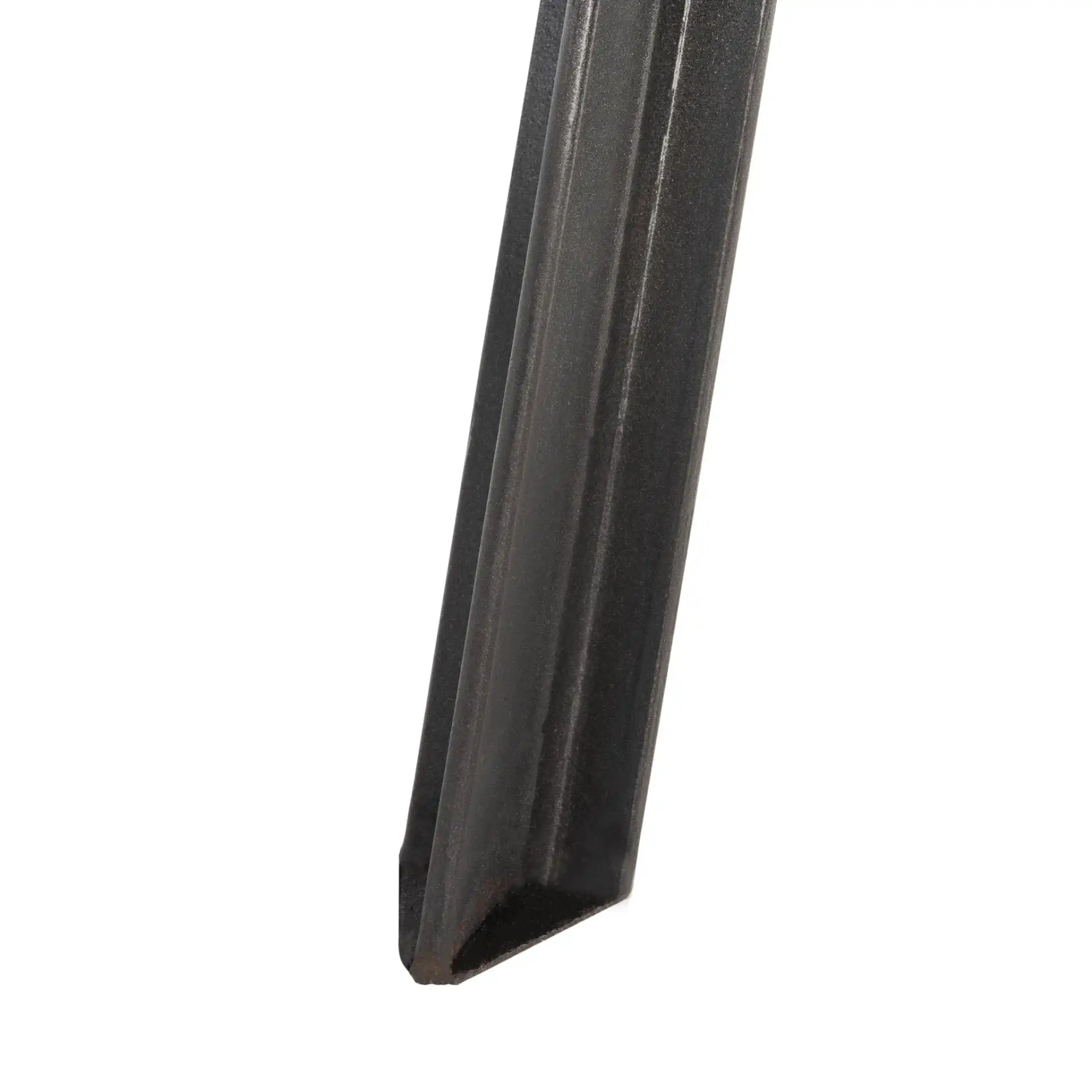 Axel Tripod Pub Table in Gray Washed / Black, detail view