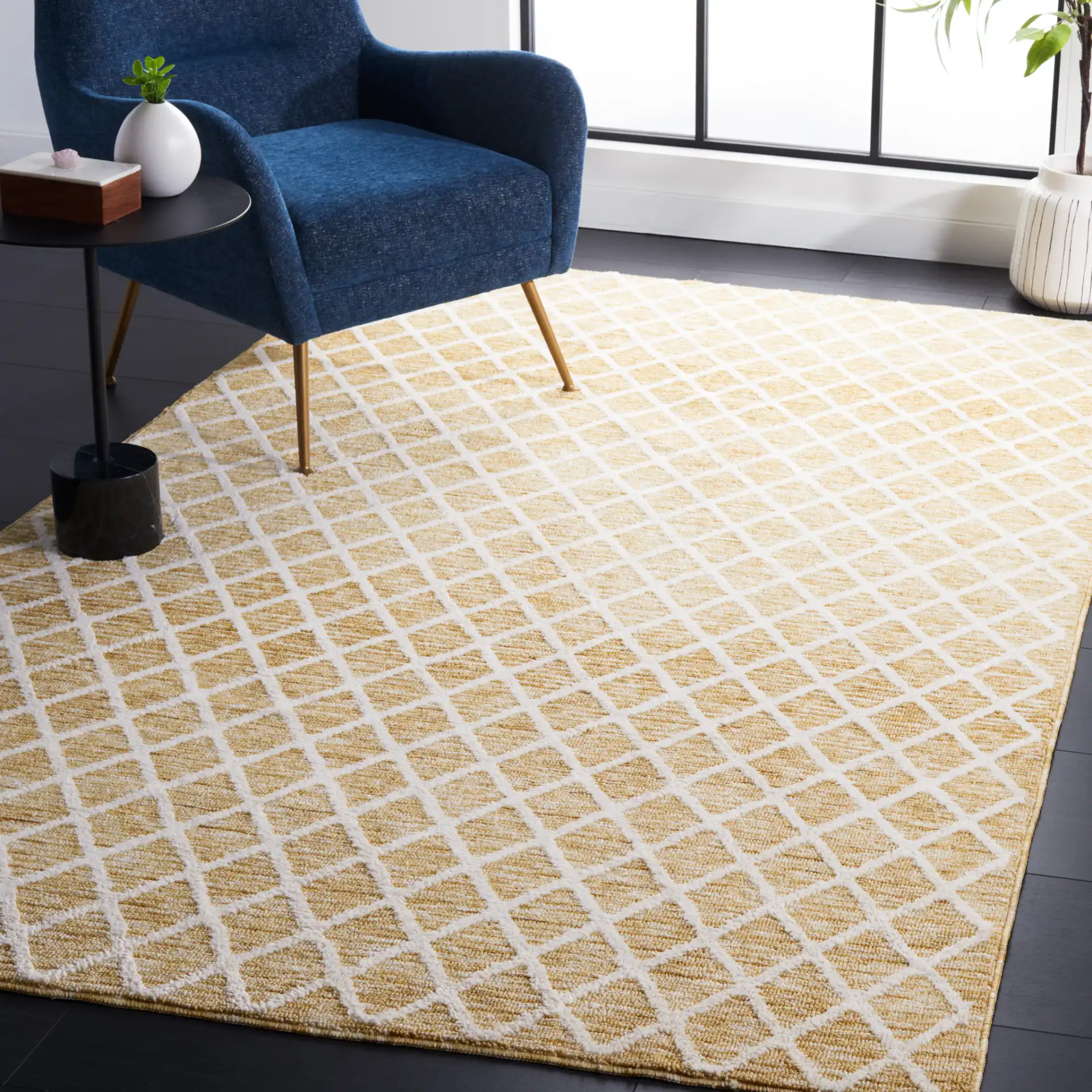 Easy Care Allover Trellis Washable Rug in Gold / Ivory in a styled room