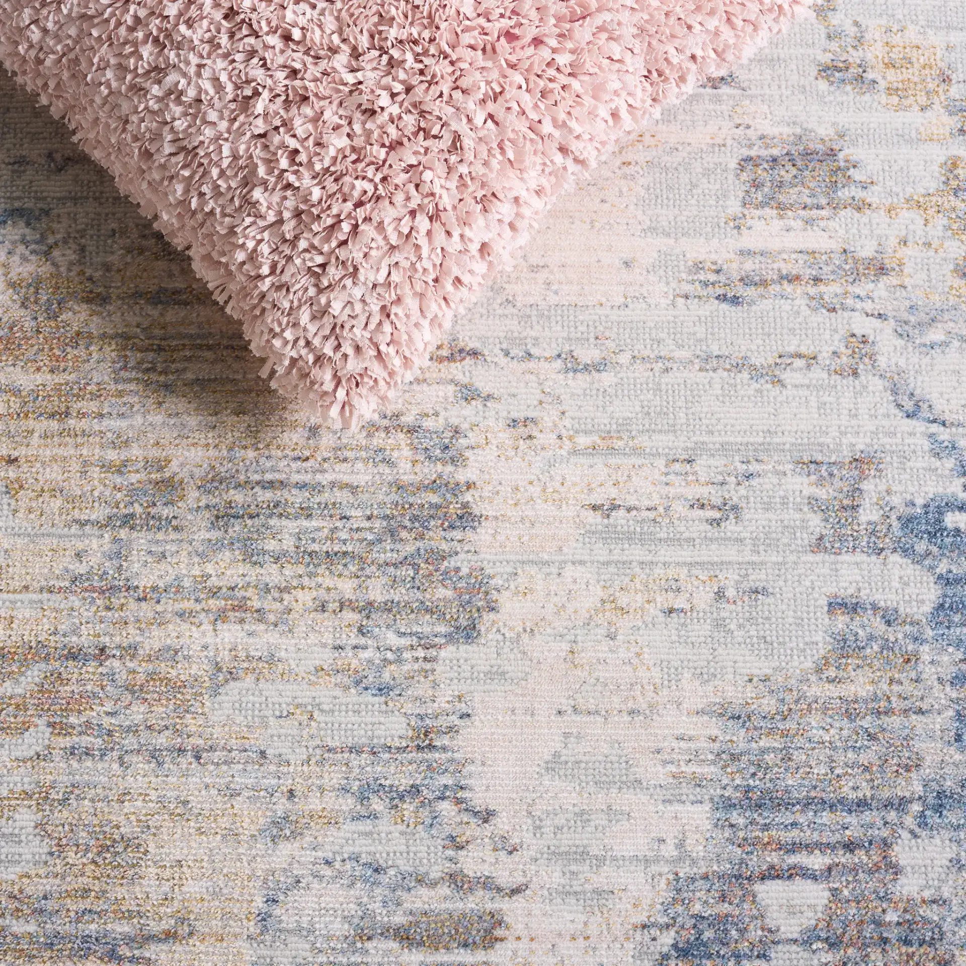 Ellwood Modern Abstract Linear Rug in Ivory / Gray in a styled room