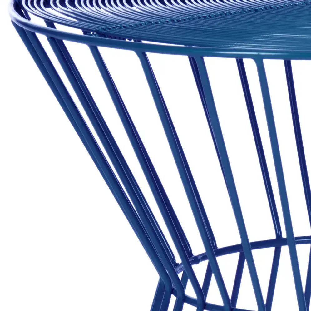Adele Wire Stool in Black, detail view