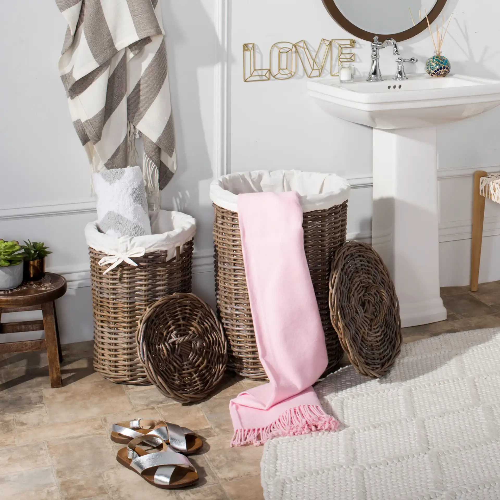 Millen Laundry Basket in Natural, detail view