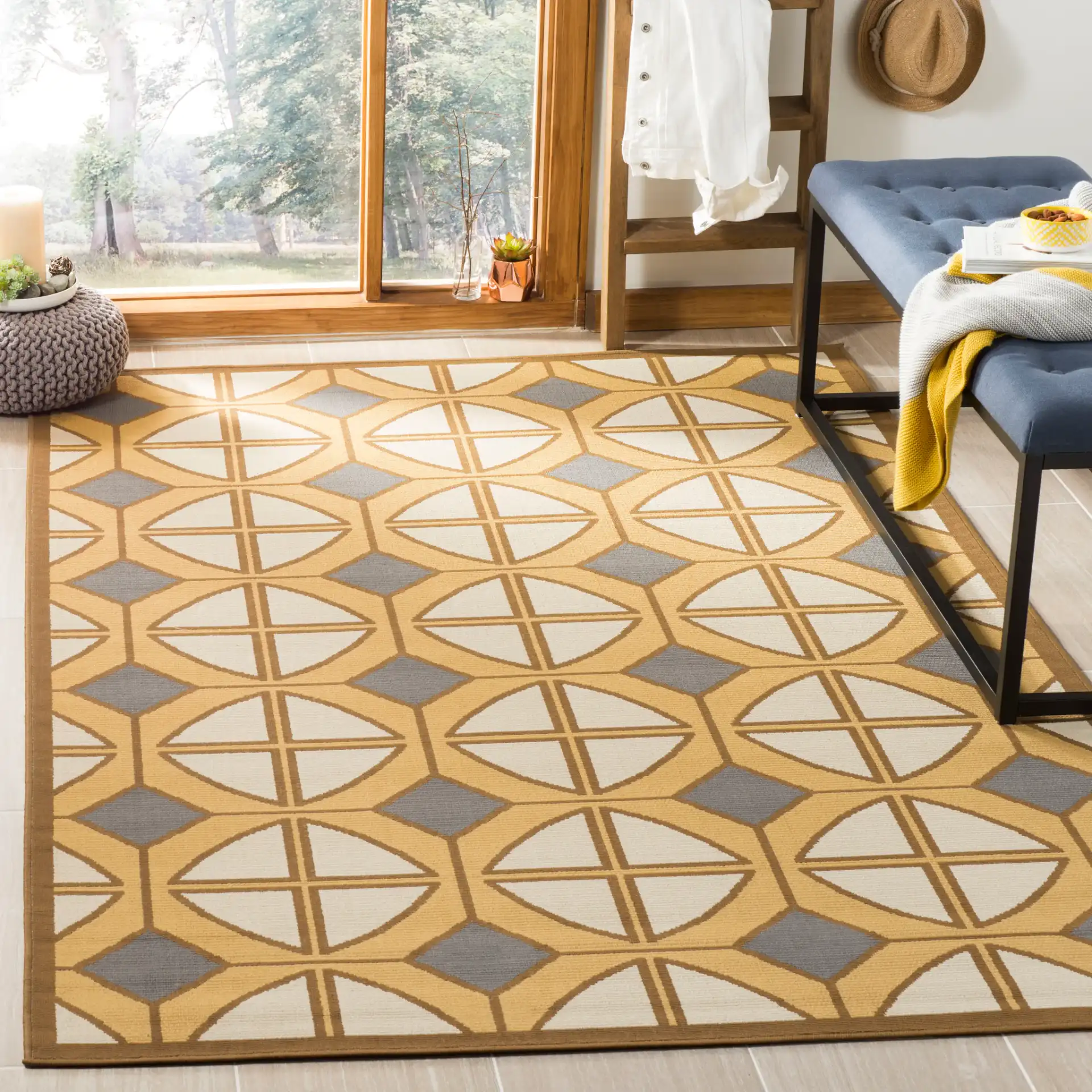 Hampton Mid-Century Circle Rug in Camel / Ivory in a styled room