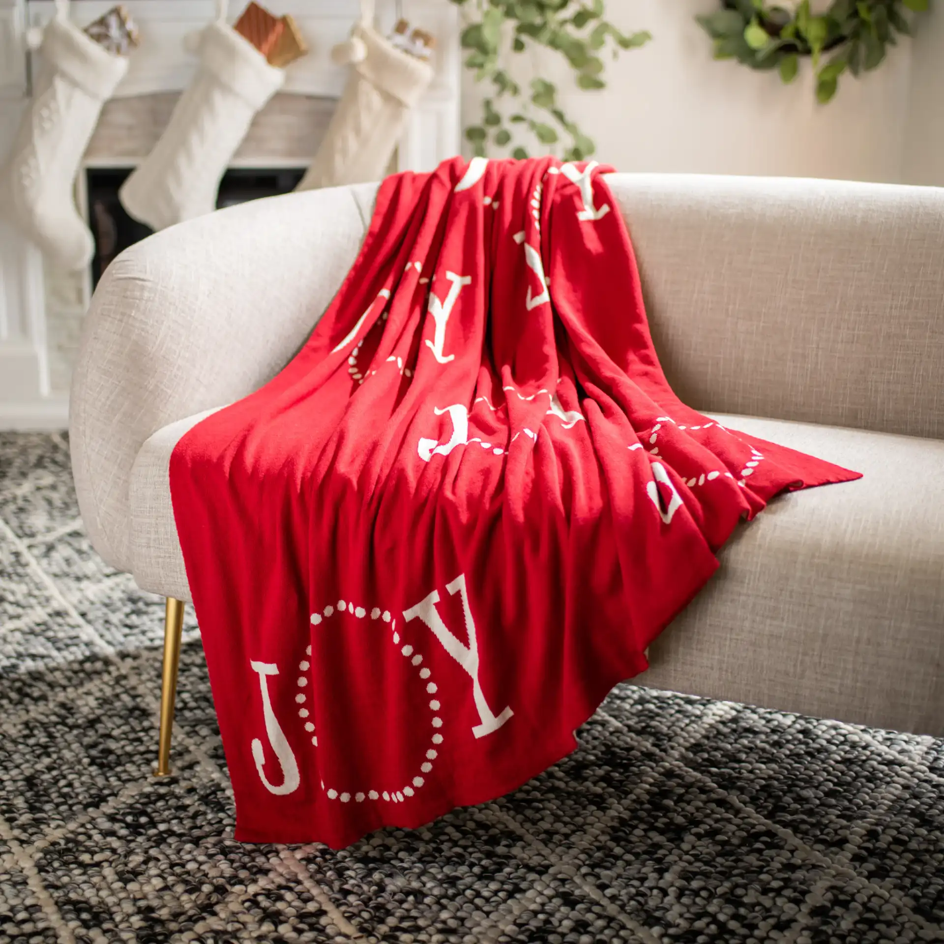 Joy To The World Throw in Red / White, detail view