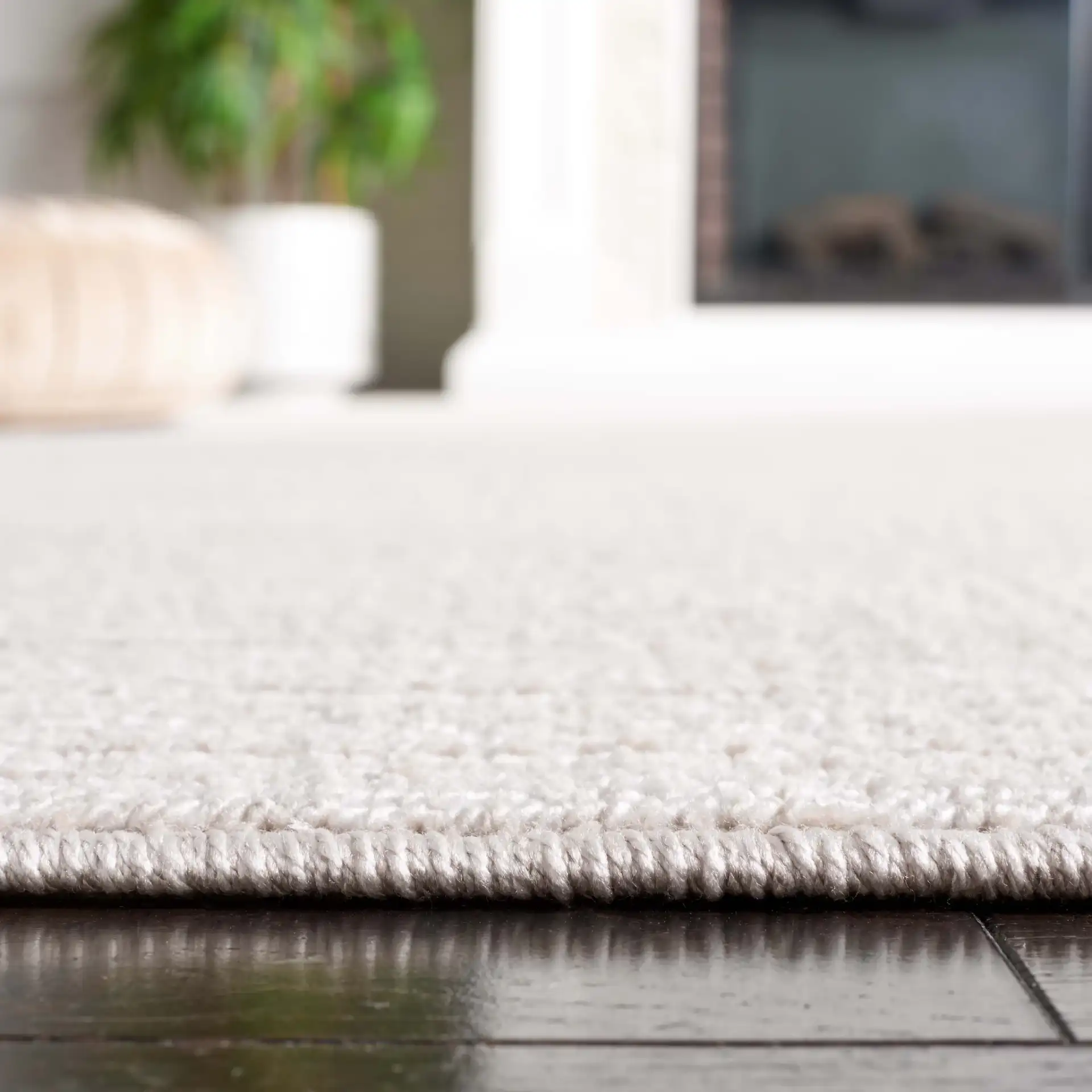Hunter Ribbed Rug in Ivory / Beige in a styled room