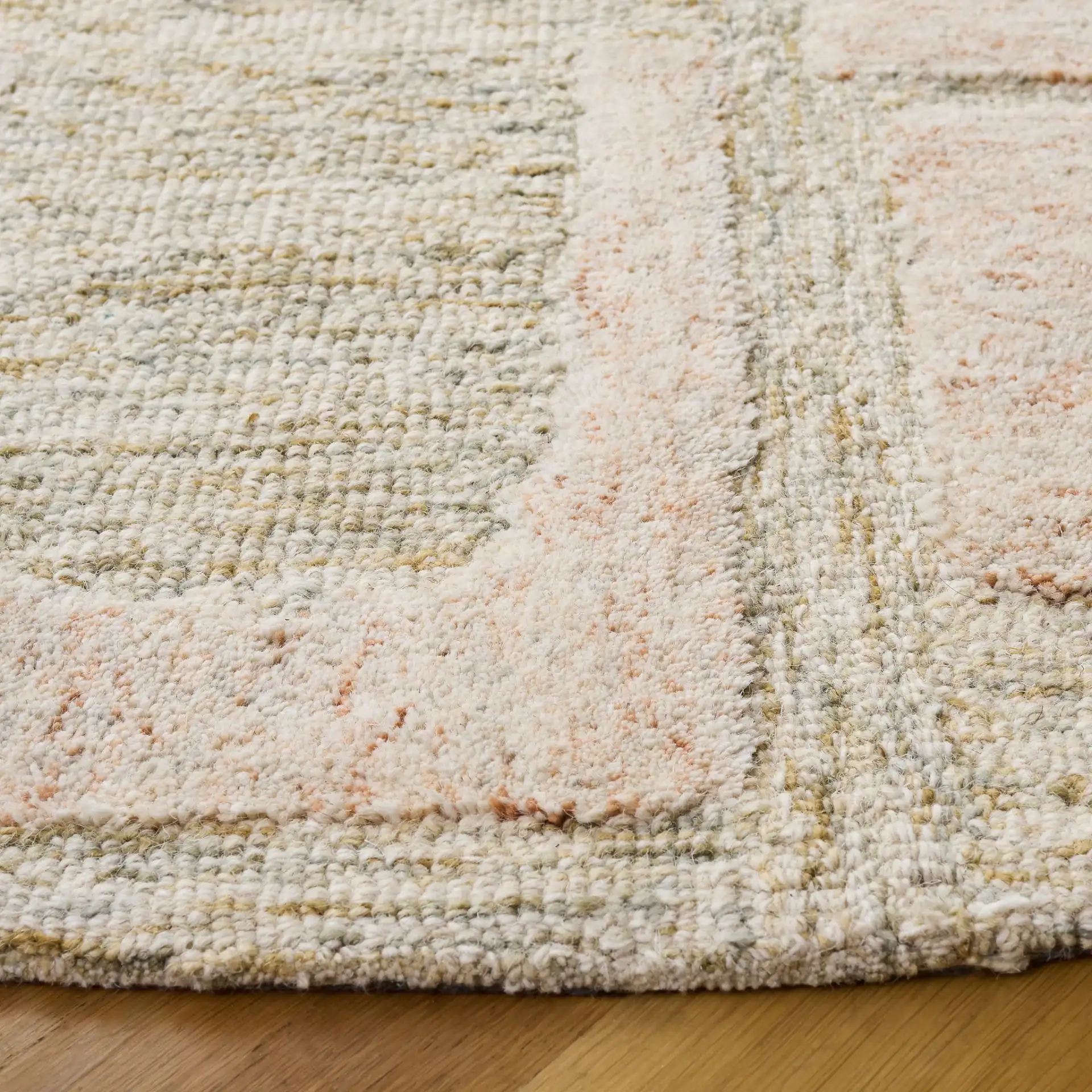 Harvest Arch And Block Hand-Tufted Wool Rug in Gray / Rust in a styled room